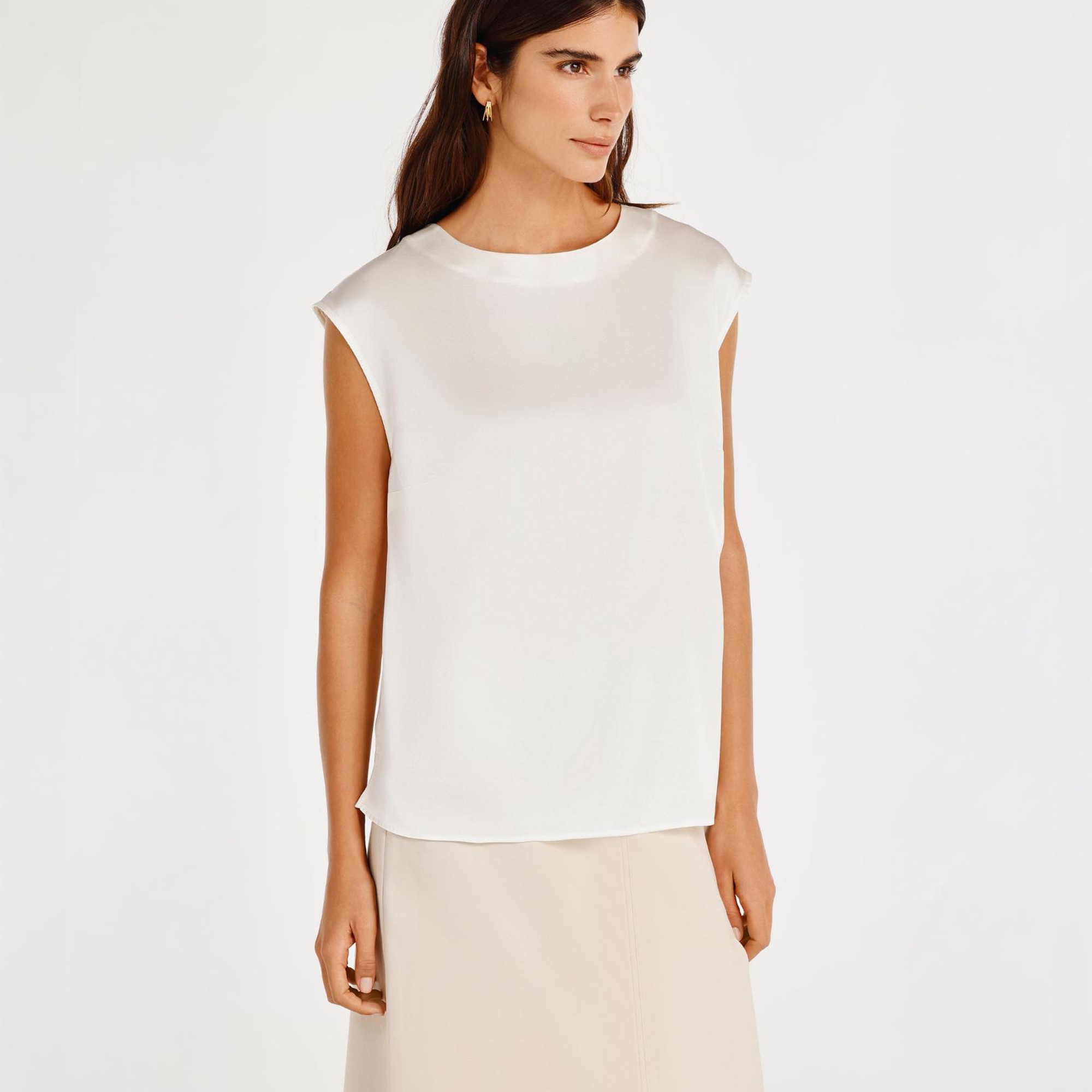 YARGICI Kayık Yakalı Kolsuz Bluz