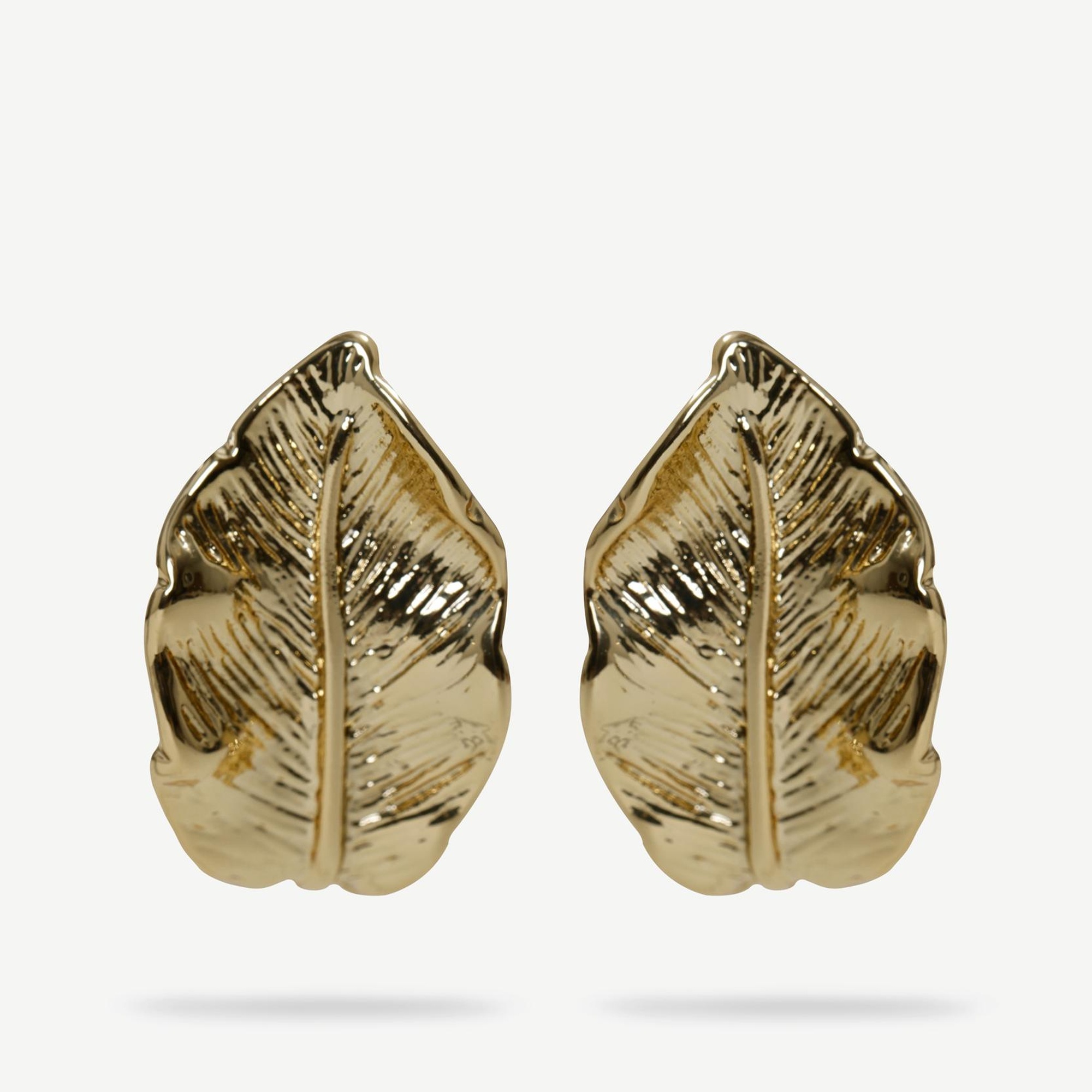 YARGICI Yaprak Formlu Gold Küpe