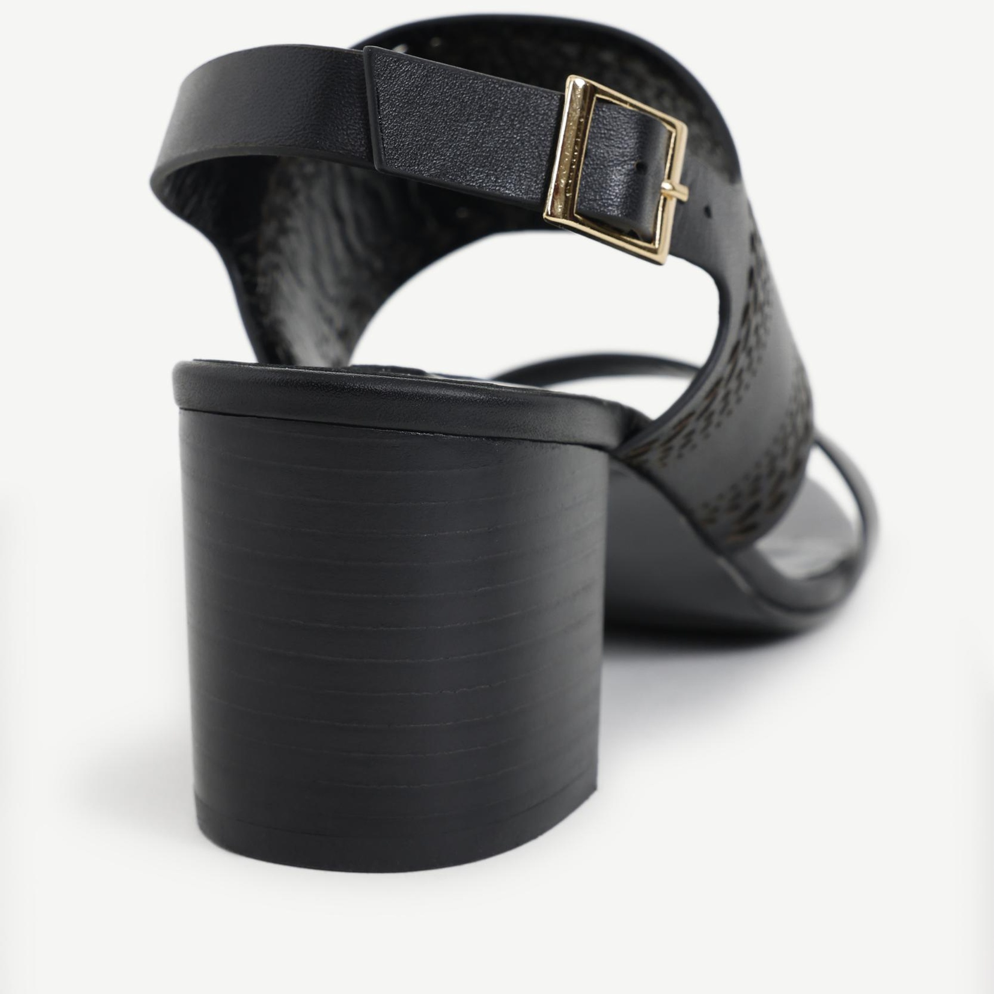 YARGICI Lazer Kesim Deri Topuklu Ayakkabı