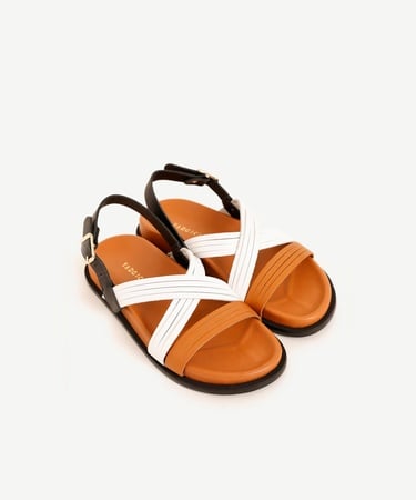  YARGICI Çapraz Bantlı Deri Sandalet