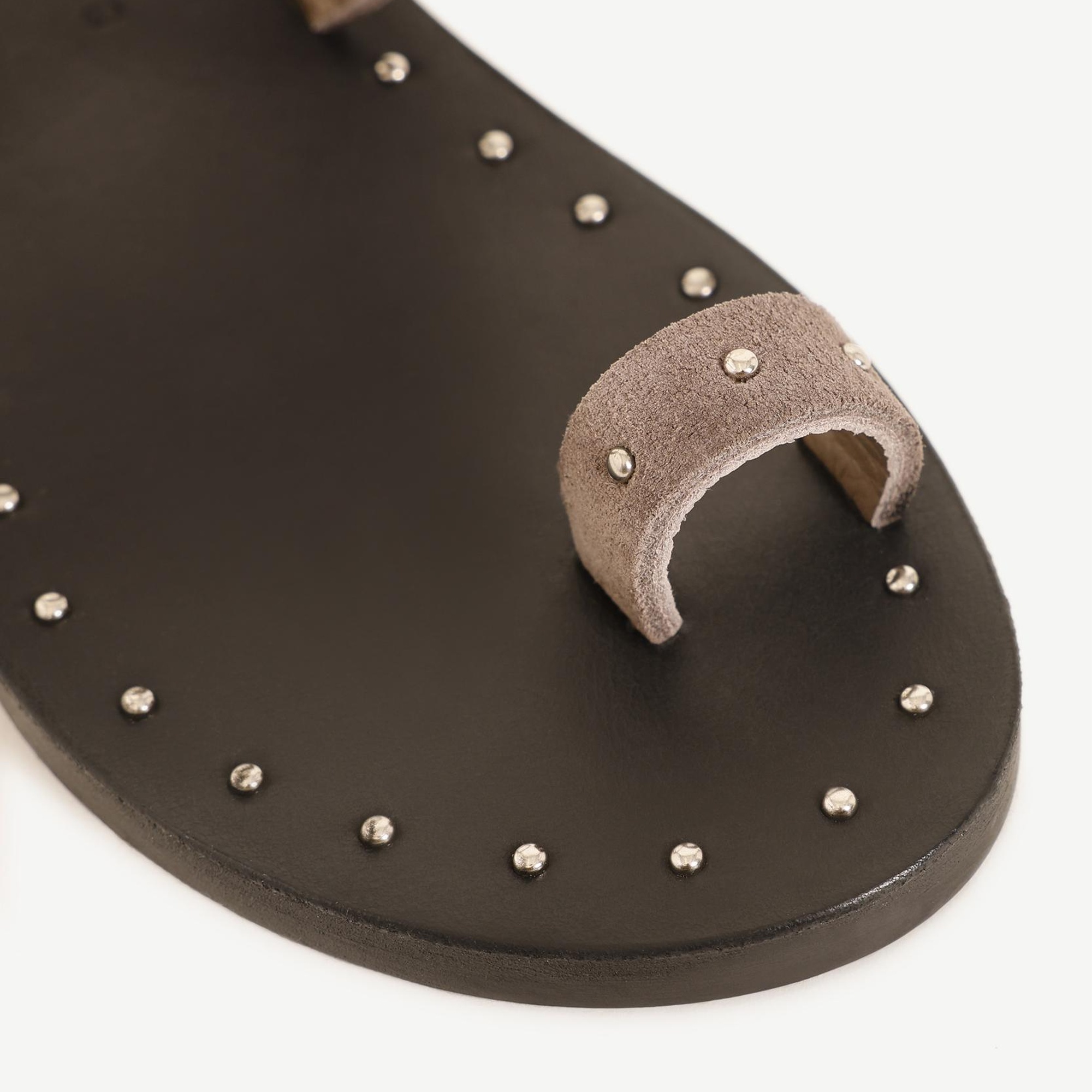 YARGICI Zımba Detaylı Deri Terlik