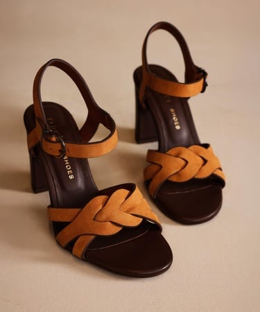  YARGICI Örgü Detaylı Deri Topuklu Ayakkabı