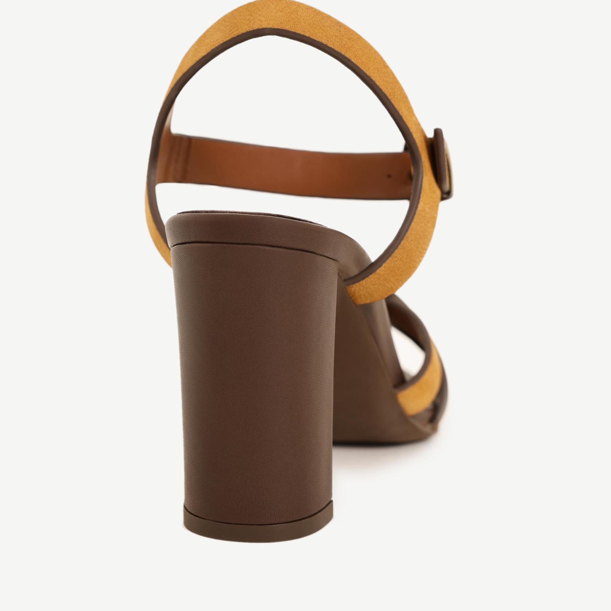 YARGICI Örgü Detaylı Deri Topuklu Ayakkabı