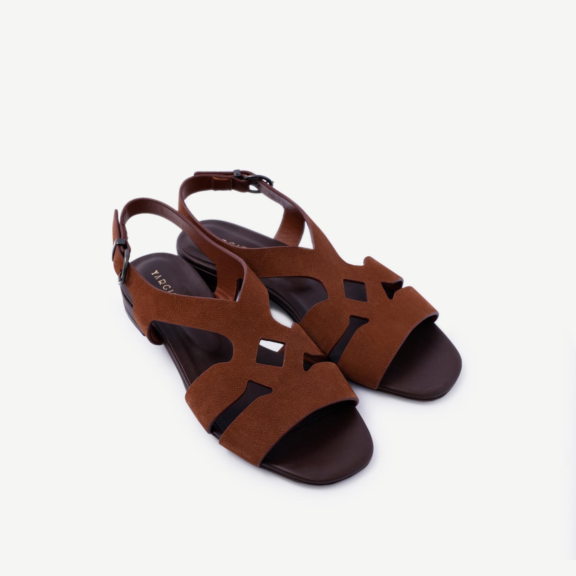 YARGICI Çapraz Bant Detaylı Deri Sandalet