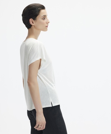  YARGICI Yaka Detaylı Kısa Kollu T-Shirt