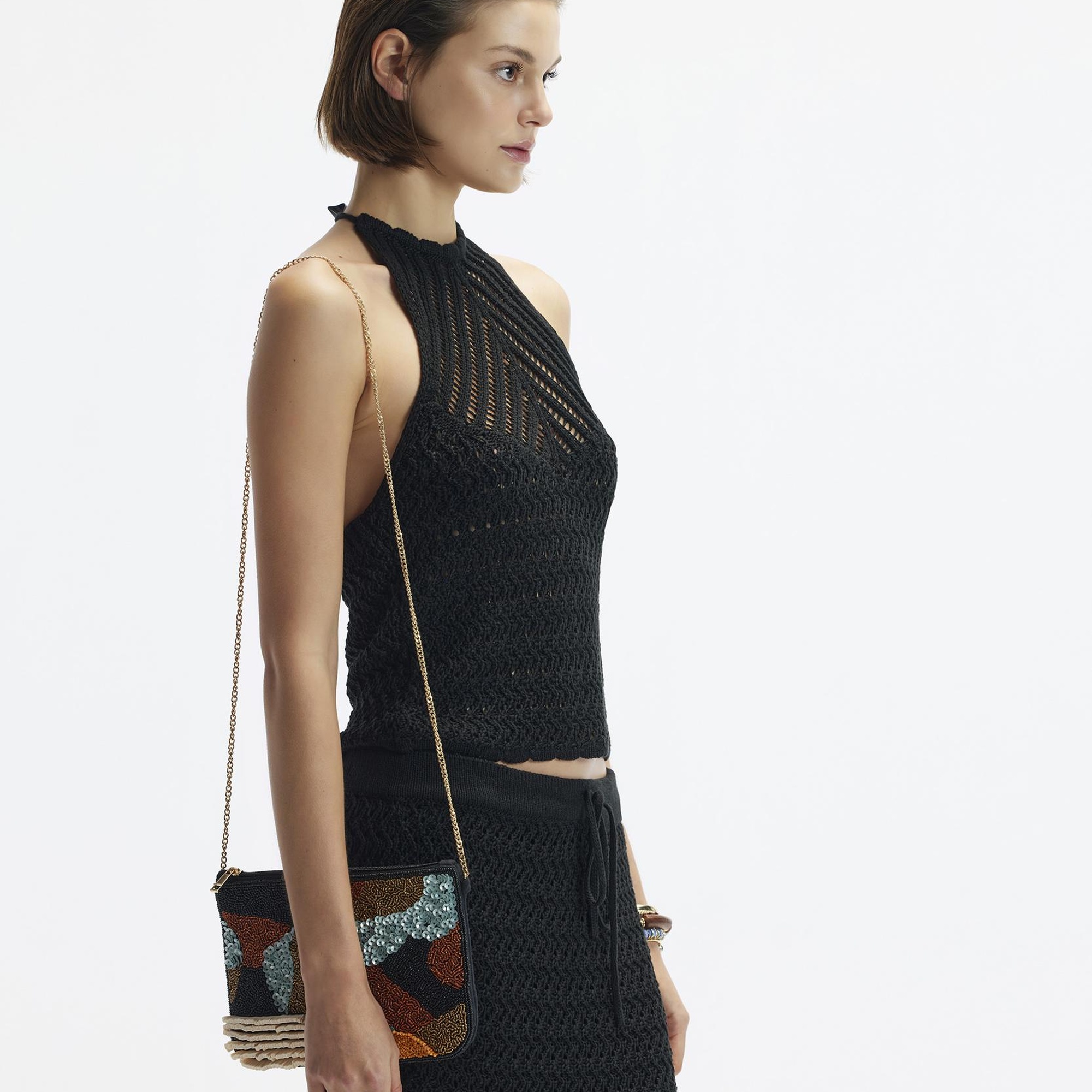 YARGICI Boyundan Bağlanan Triko Üst