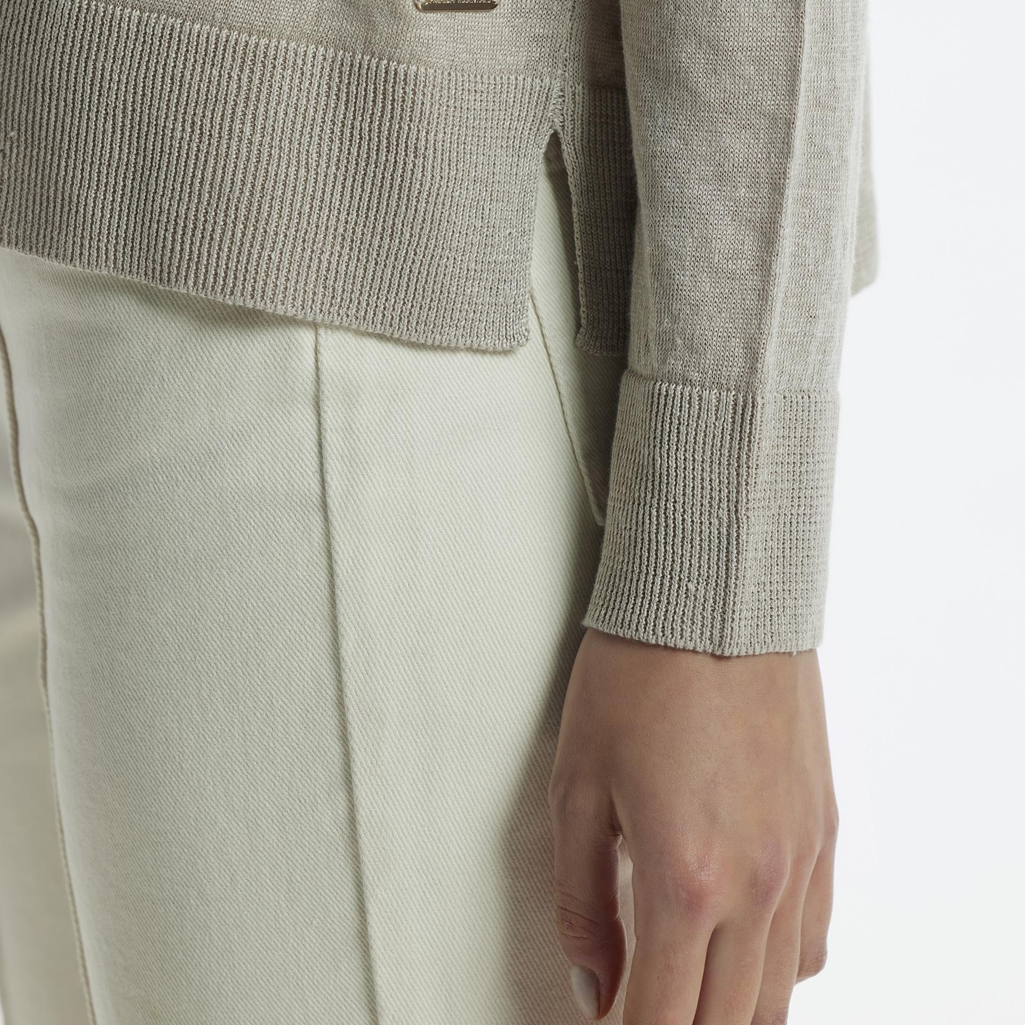 YARGICI V Yaka Önü Açık Hırka