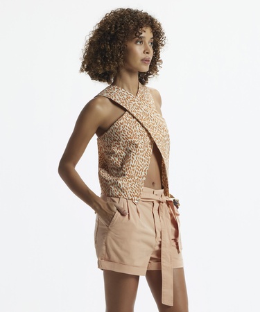  YARGICI Çapraz Yakalı Arka Bedeni Lastikli Bluz