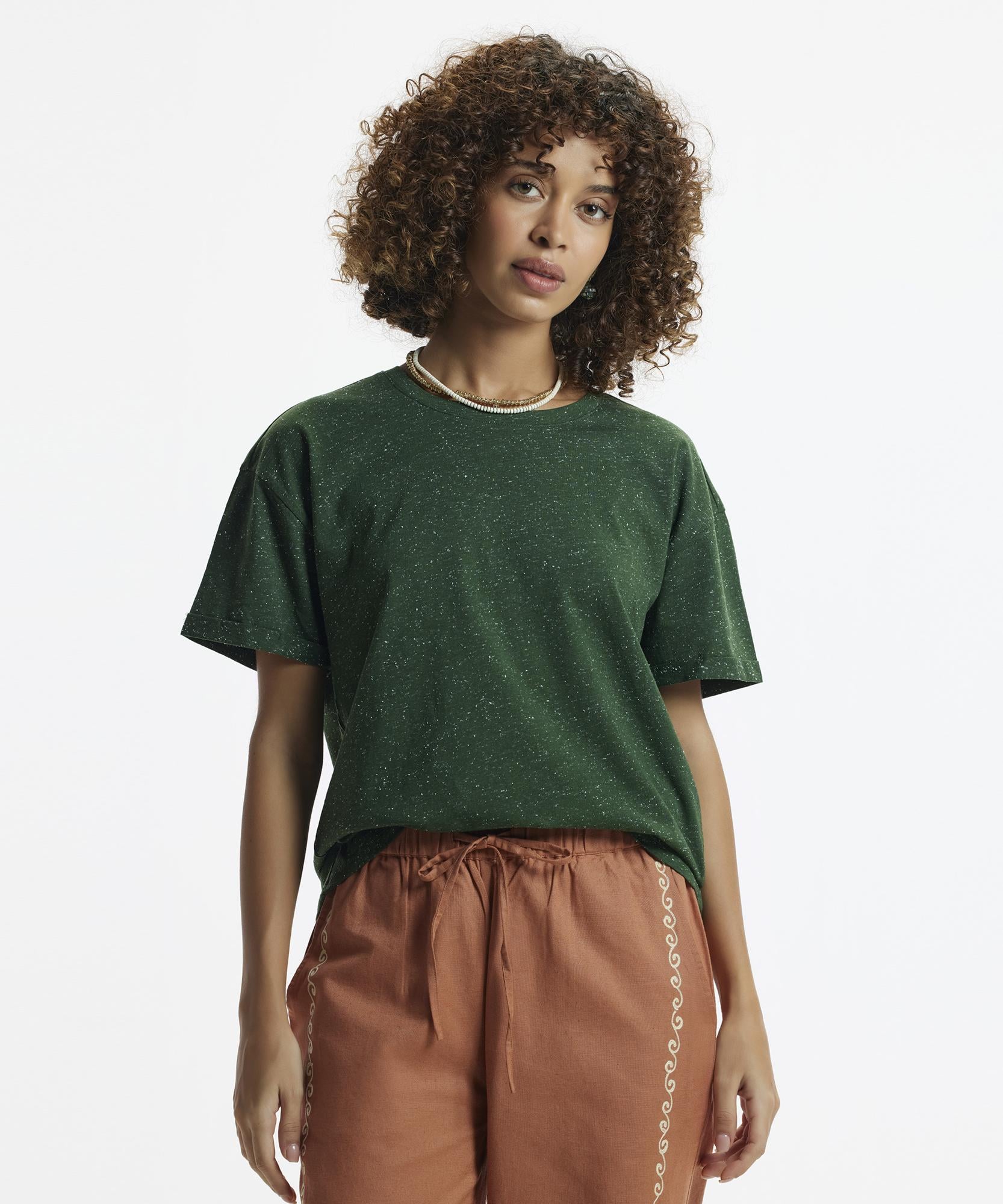  YARGICI Kolu Katlamalı Kısa Kollu T-Shirt