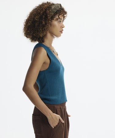  YARGICI Kolsuz V Yakalı Triko