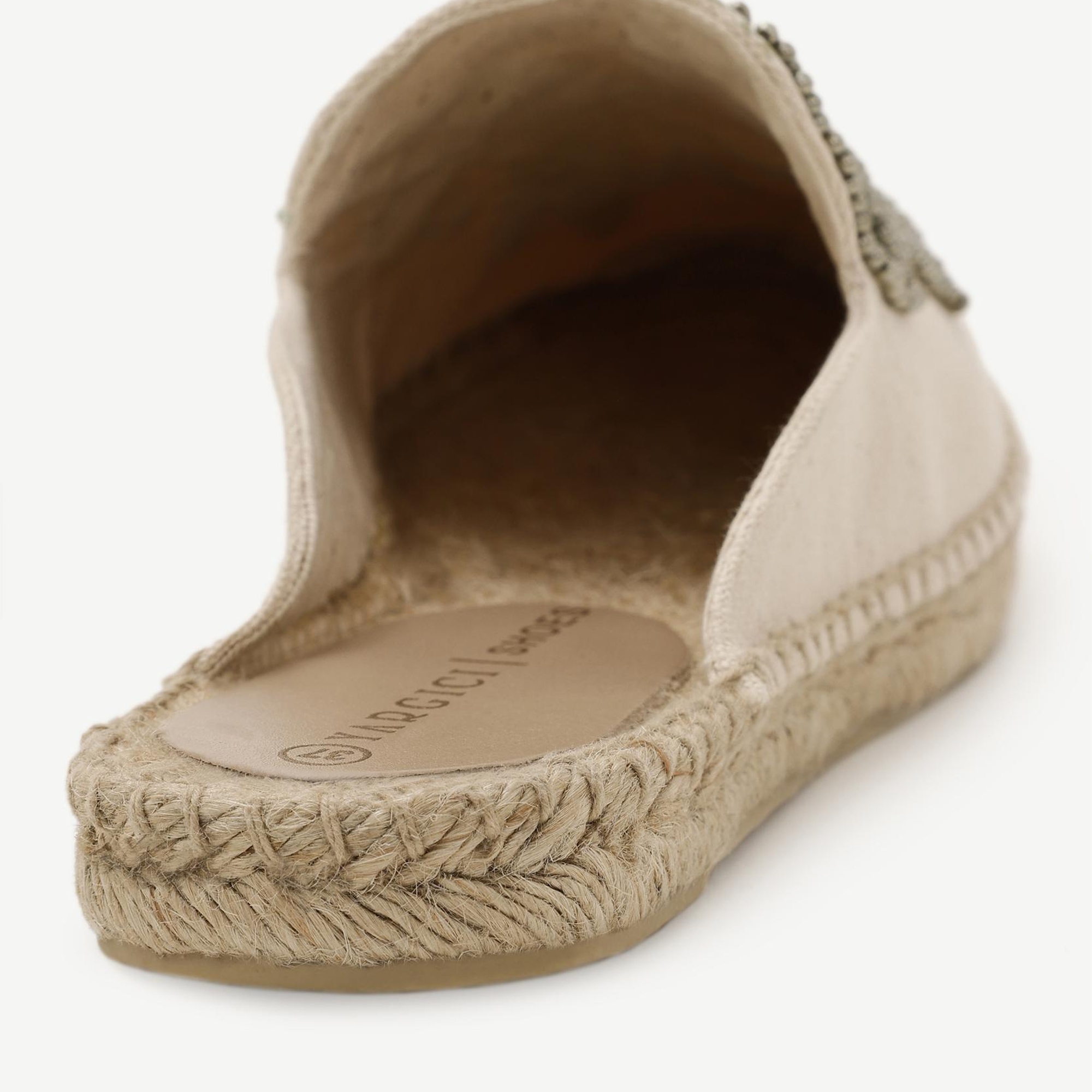 YARGICI Yaprak Desenli Espadril Terlik