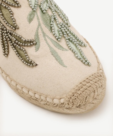  YARGICI Yaprak Desenli Espadril Terlik