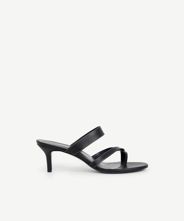  YARGICI Parmak Arası Deri Topuklu Terlik