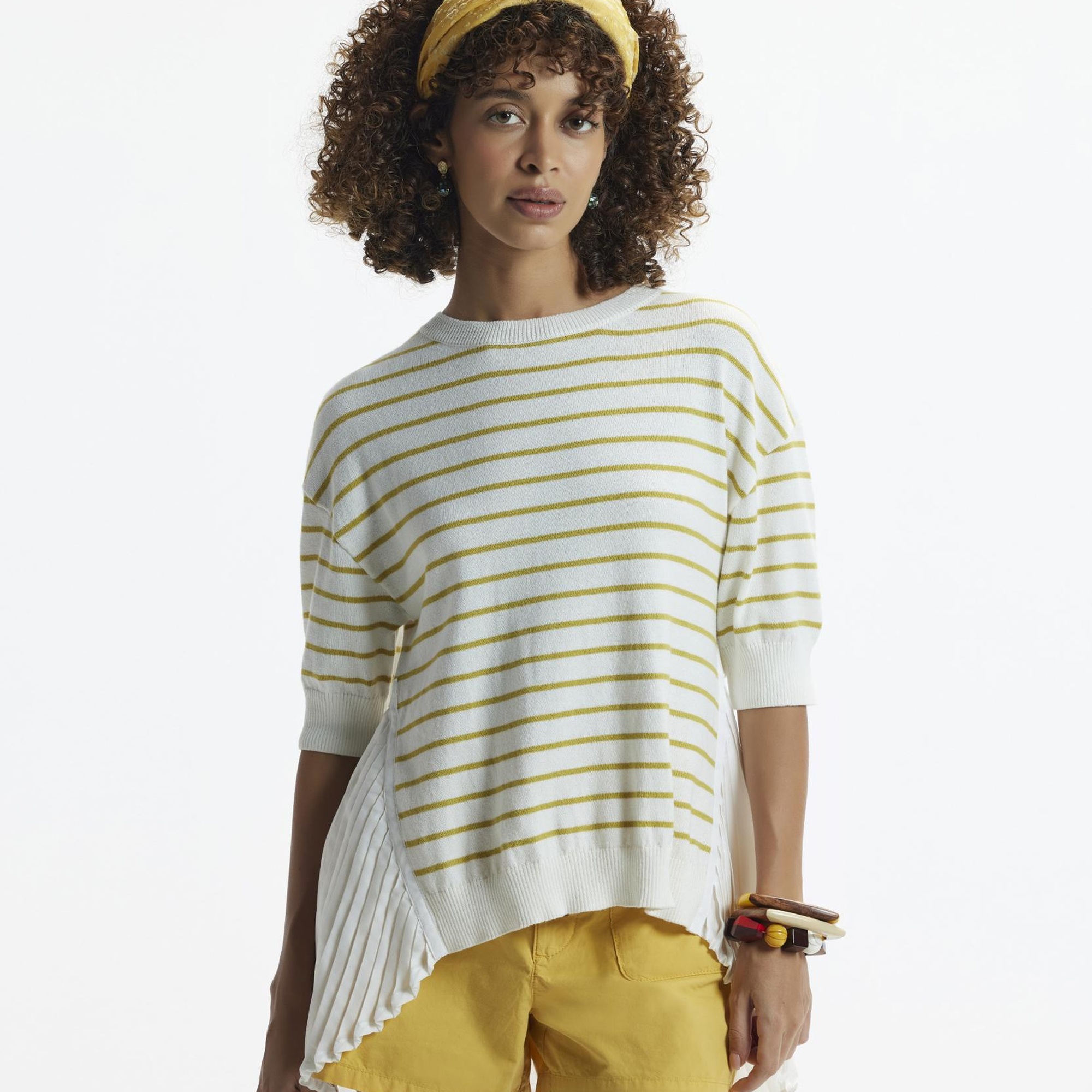 Plise Panelli Kısa Kol Triko