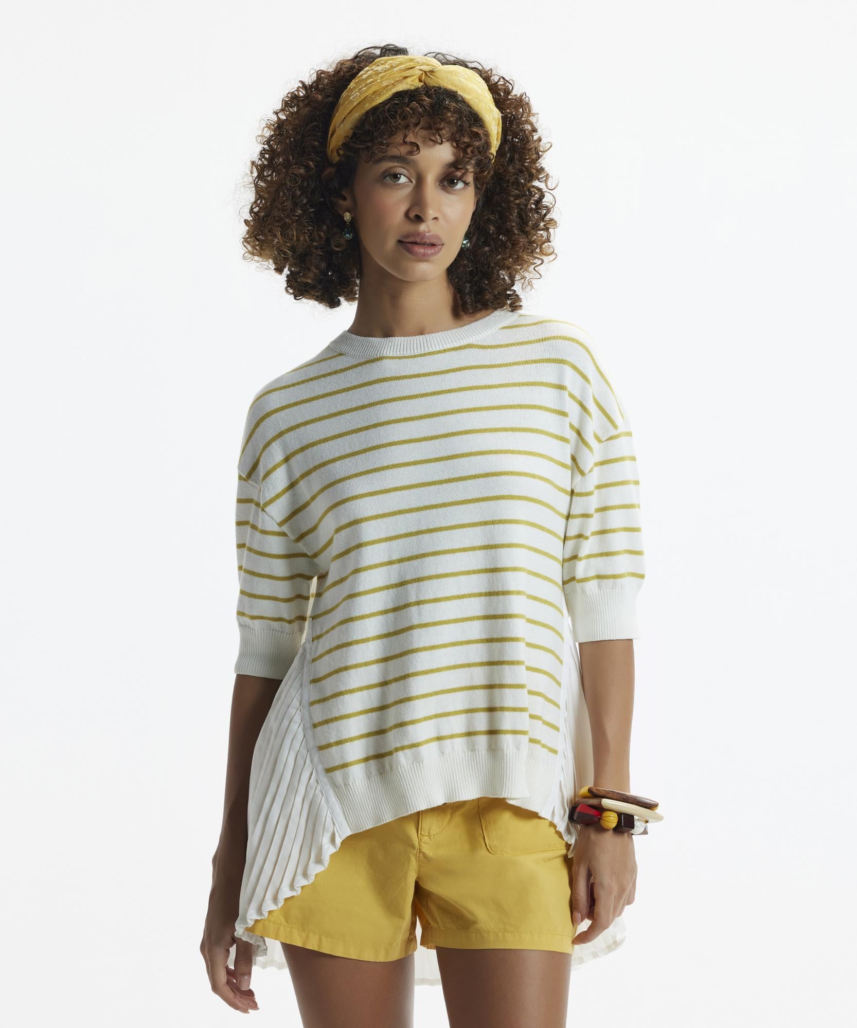  Plise Panelli Kısa Kol Triko