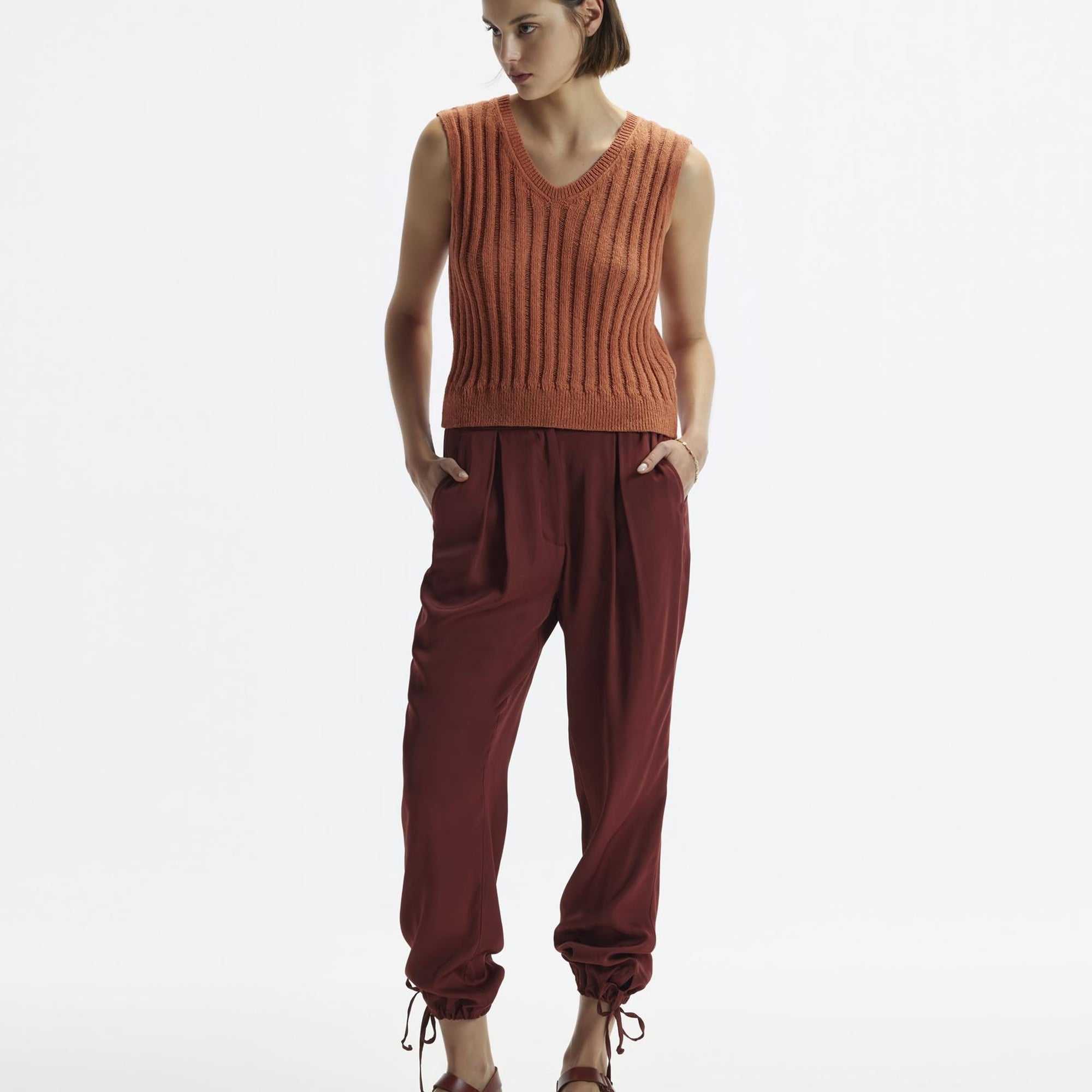 YARGICI Düz Kesim Paçası Bağlı  Pantolon