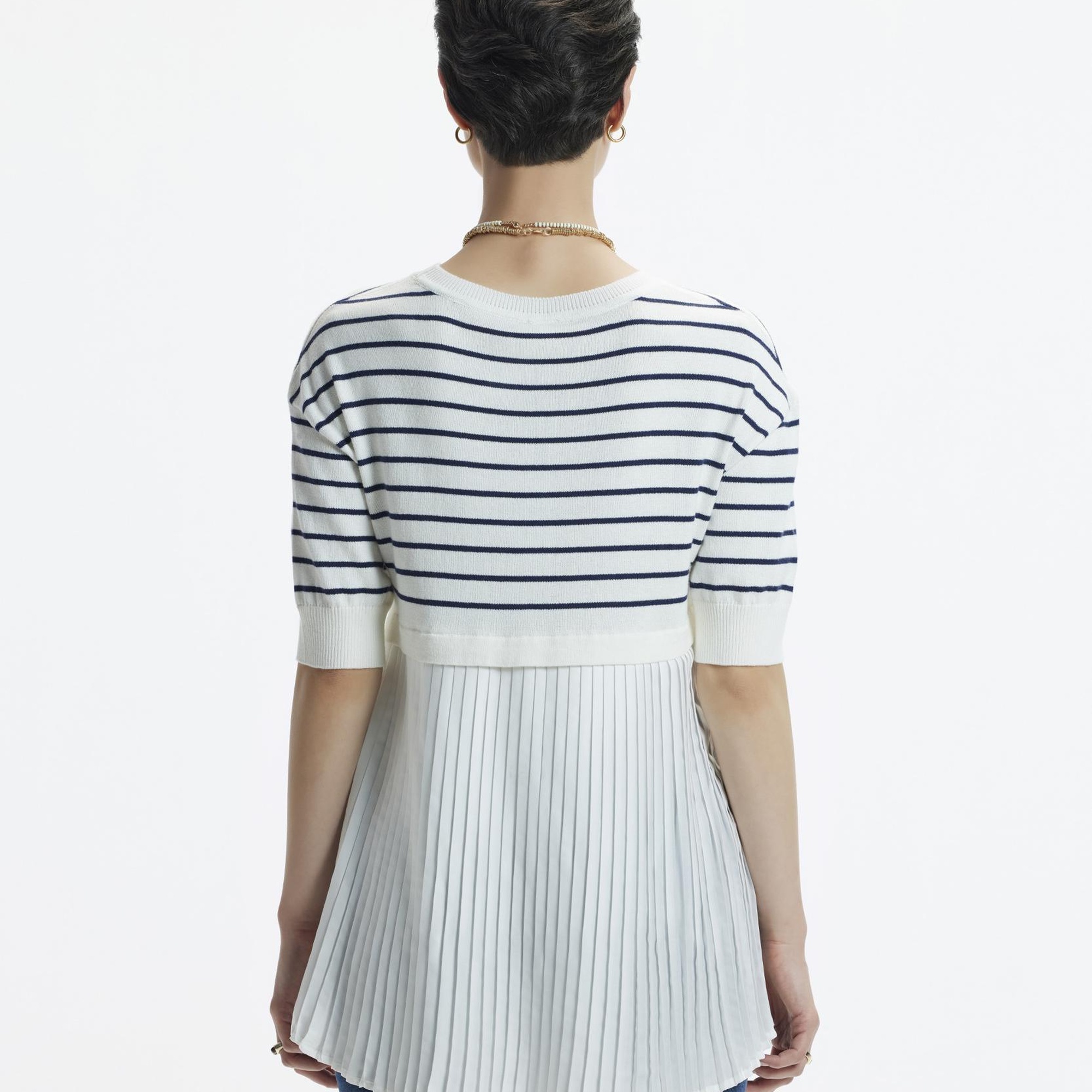 YARGICI Plise Panelli Kısa Kol Triko