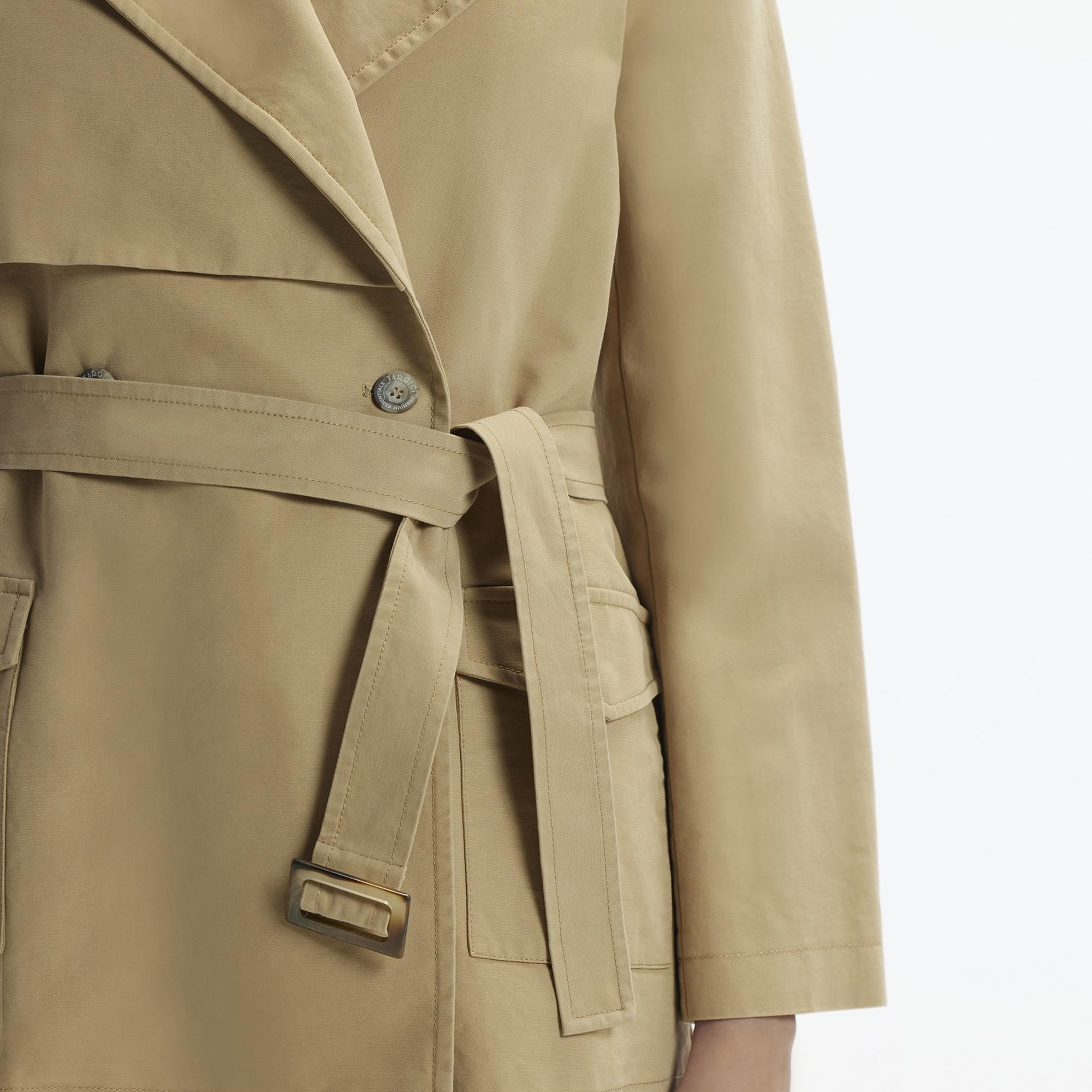 YARGICI Kelebek Yaka Rüzgarlıklı Kısa Pardösü