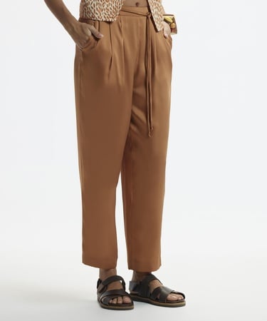  YARGICI Bol Kesim Cepli Bağlama Detaylı Pantolon