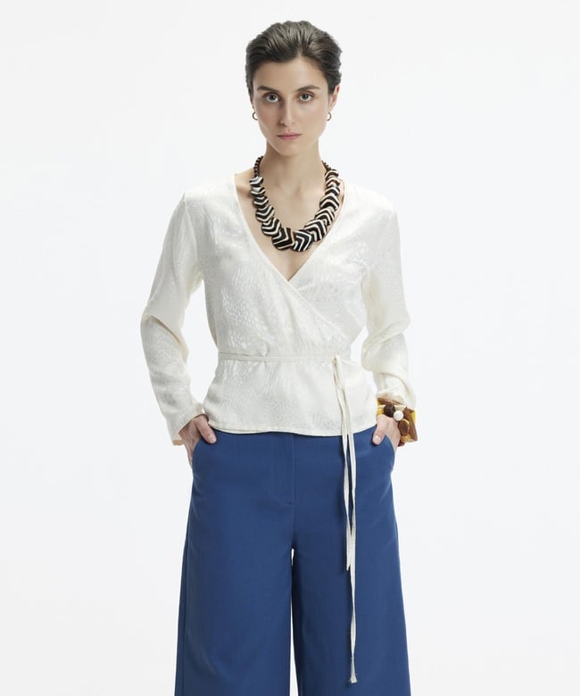  YARGICI Kruvaze Bağlamalı V Yaka Bluz