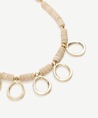  Halka Detaylı Kabuk Kolye