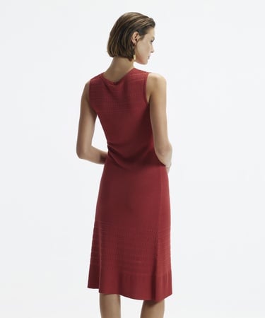  YARGICI V Yaka Dizaltı Triko Elbise