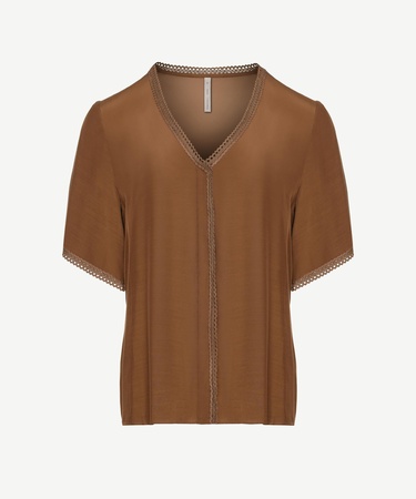  YARGICI Kısa Kol V Yaka Biye Detaylı Gömlek