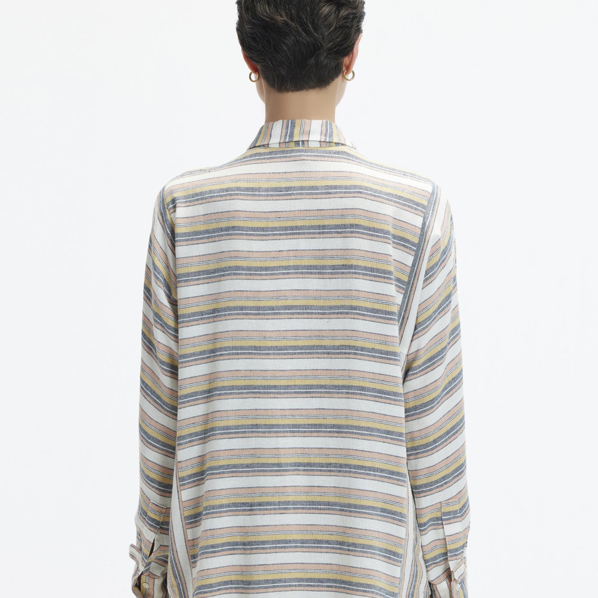 YARGICI Rahat Kesim Uzun Kollu Cepli Gömlek