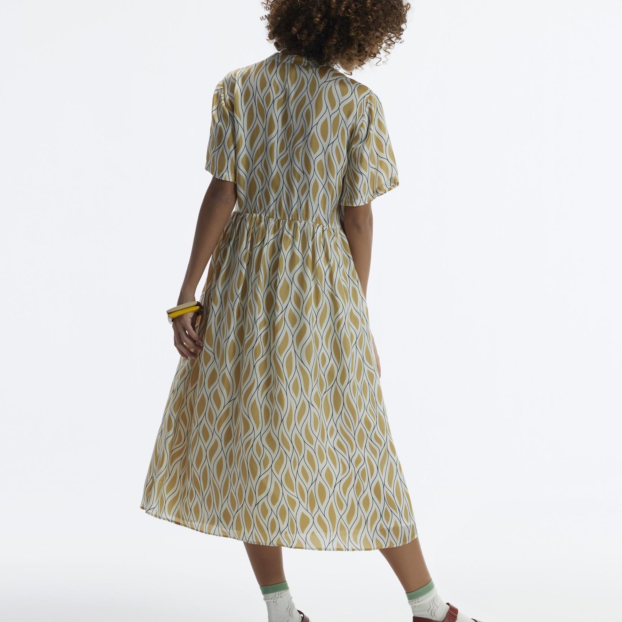 YARGICI Kısa Kollu Düğmeli Midi Boy Elbise