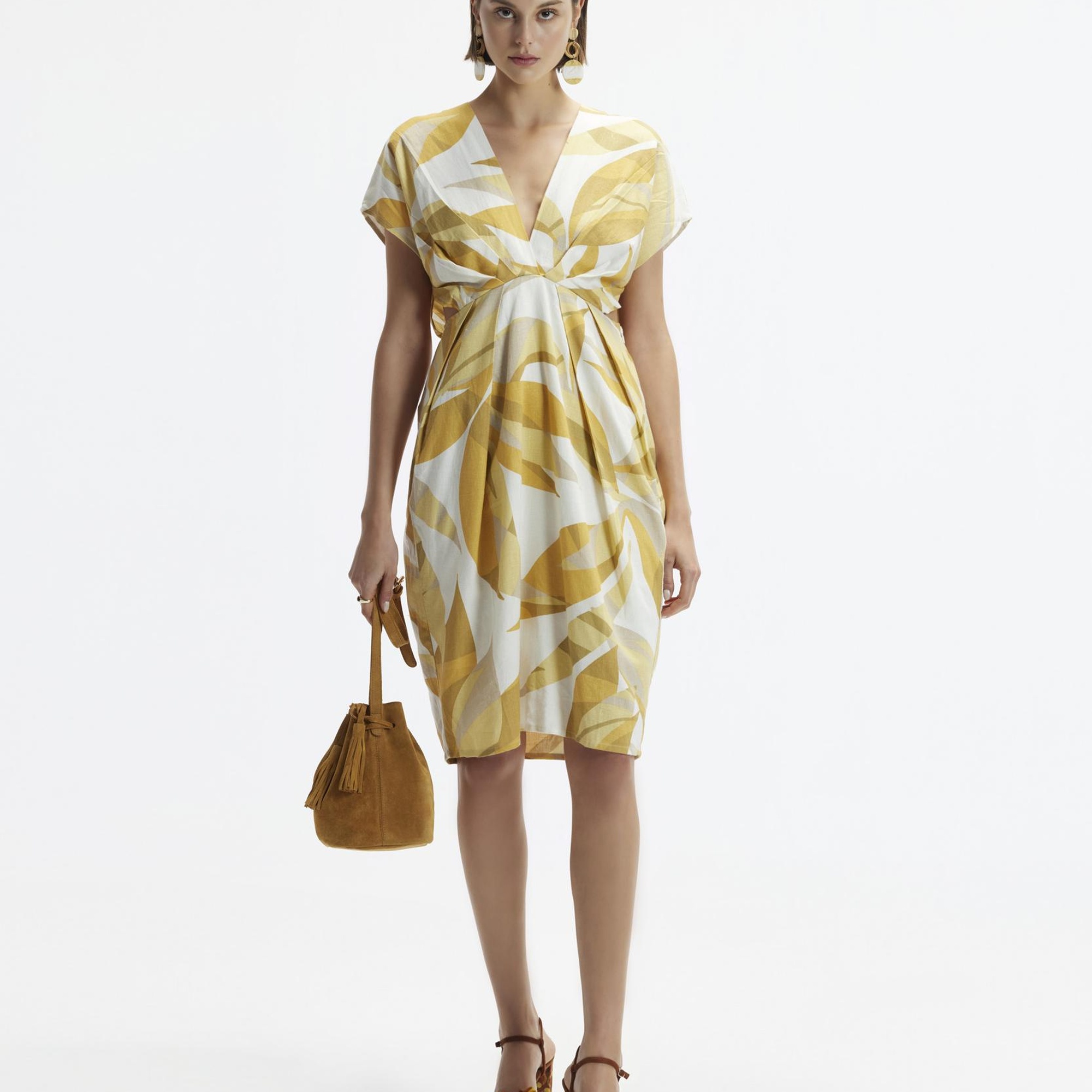 YARGICI V Yaka Kısa Kollu Beli Dekolte Kısa Elbise