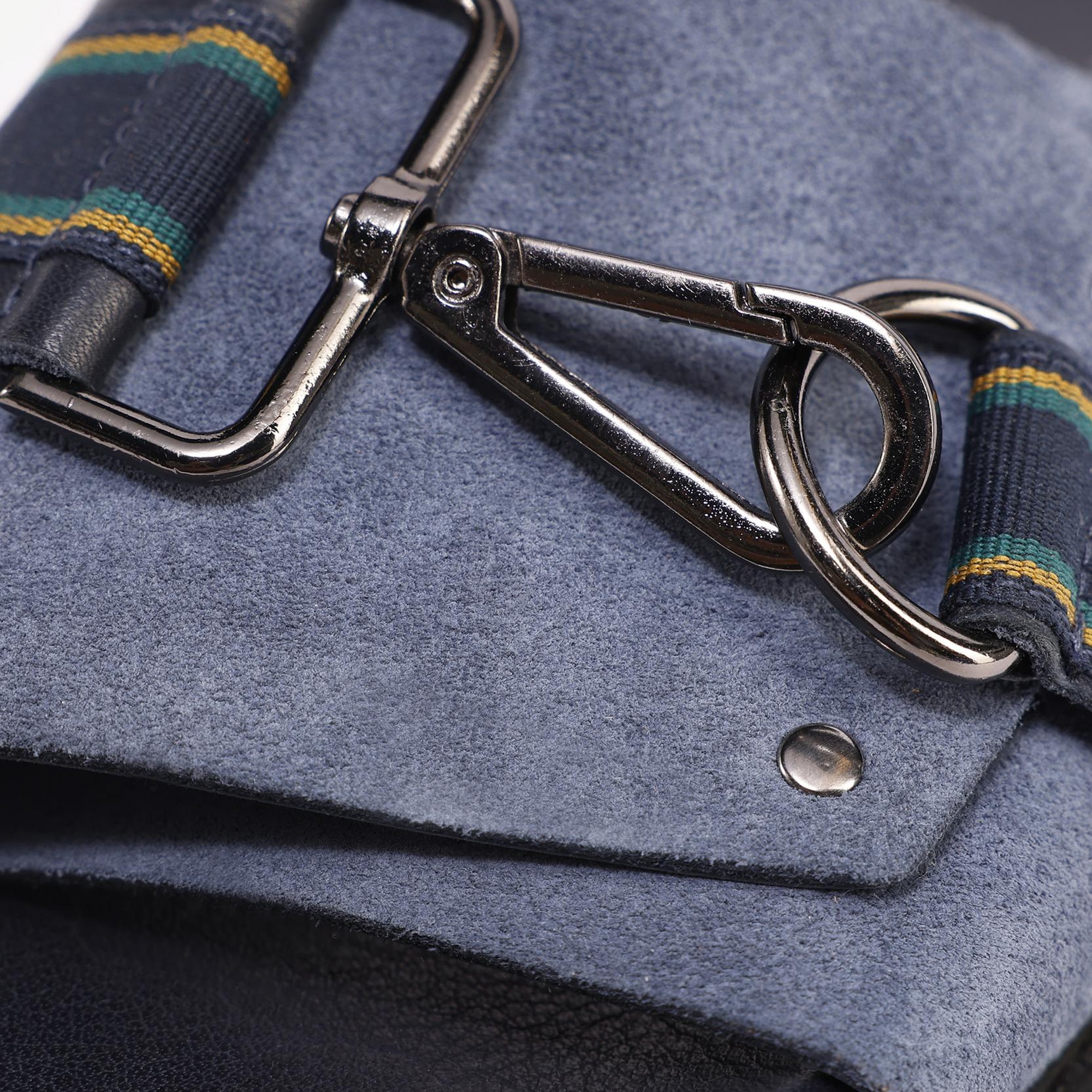 YARGICI Aksesuar Detaylı Yumuşak Deri Terlik