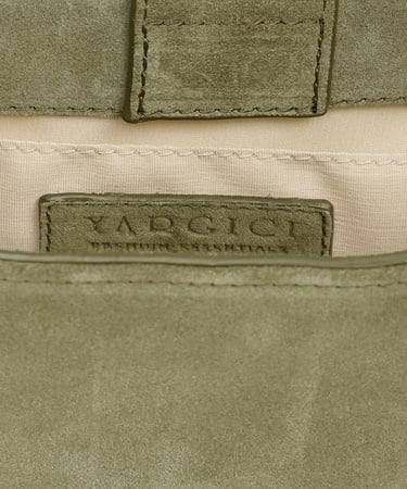  YARGICI Örgü Detaylı Baget Deri  Çanta