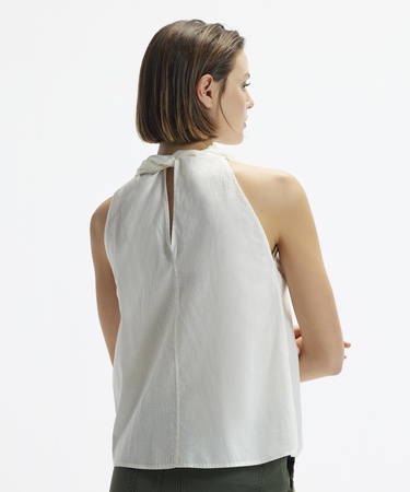  YARGICI Kolsuz Dik Yaka Bağlamalı Bluz