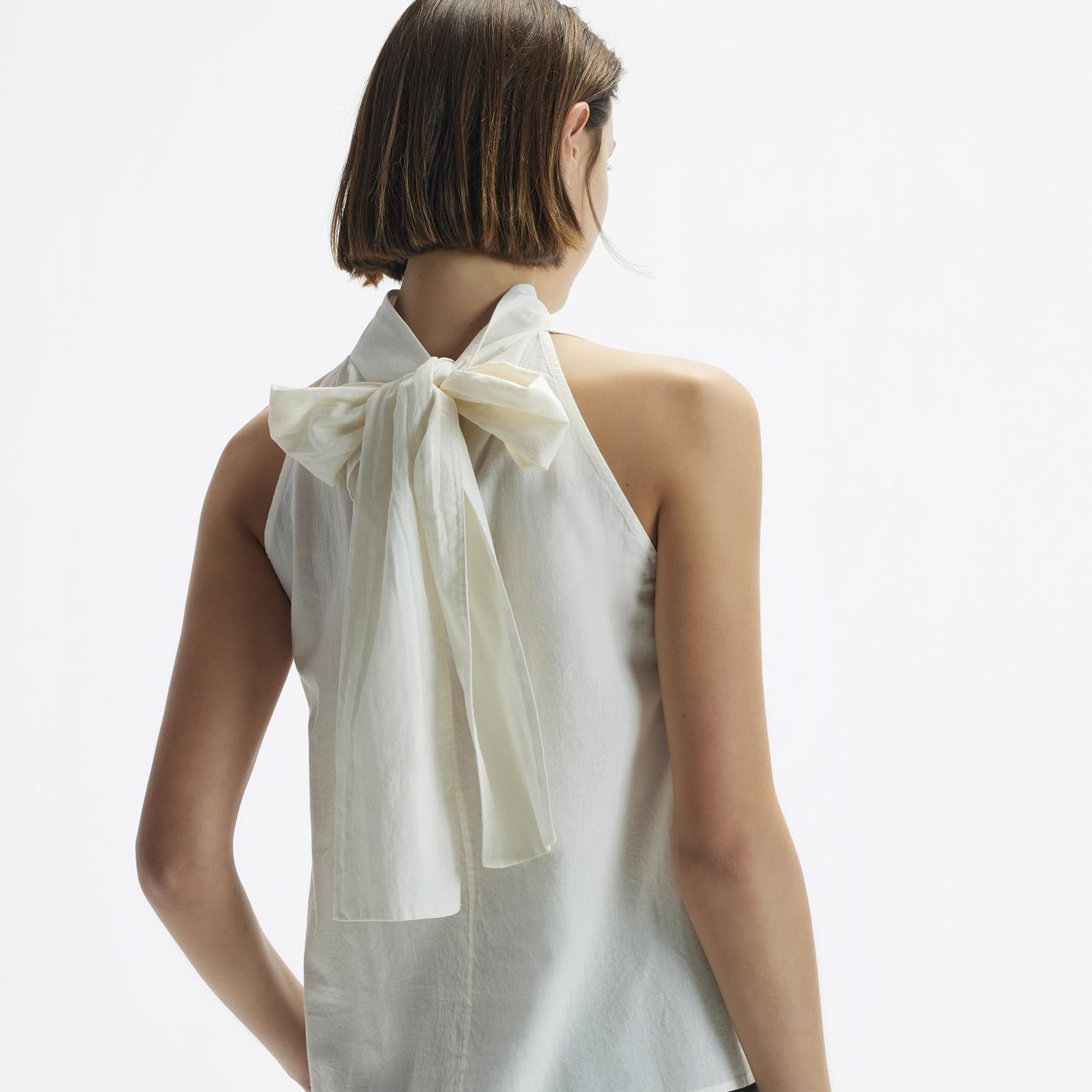 YARGICI Kolsuz Dik Yaka Bağlamalı Bluz