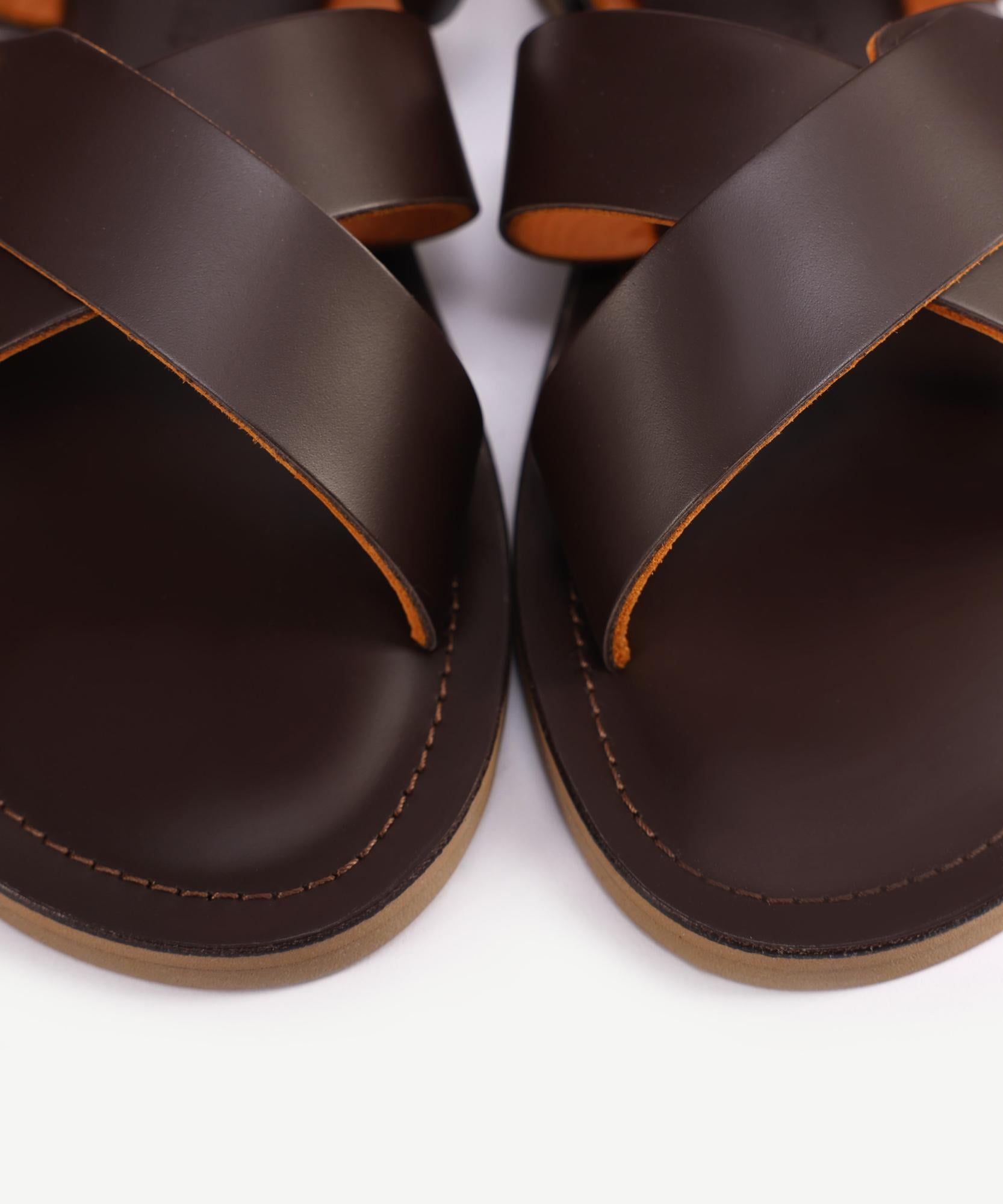 Yargıcı Yargıcı Kahverengi YARGICI Arkadan Bağlı Deri Sandalet FashFed'de! Kahverengi - 6. görsel