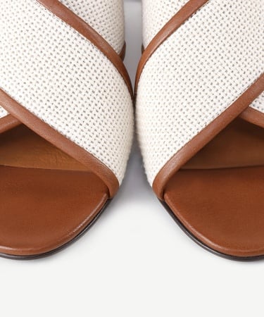  YARGICI Hasır Detaylı Deri Topuklu Sandalet