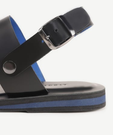  YARGICI Renkli Astarlı Deri Sandalet