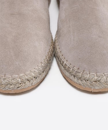  YARGICI Renk Detaylı Deri Espadril