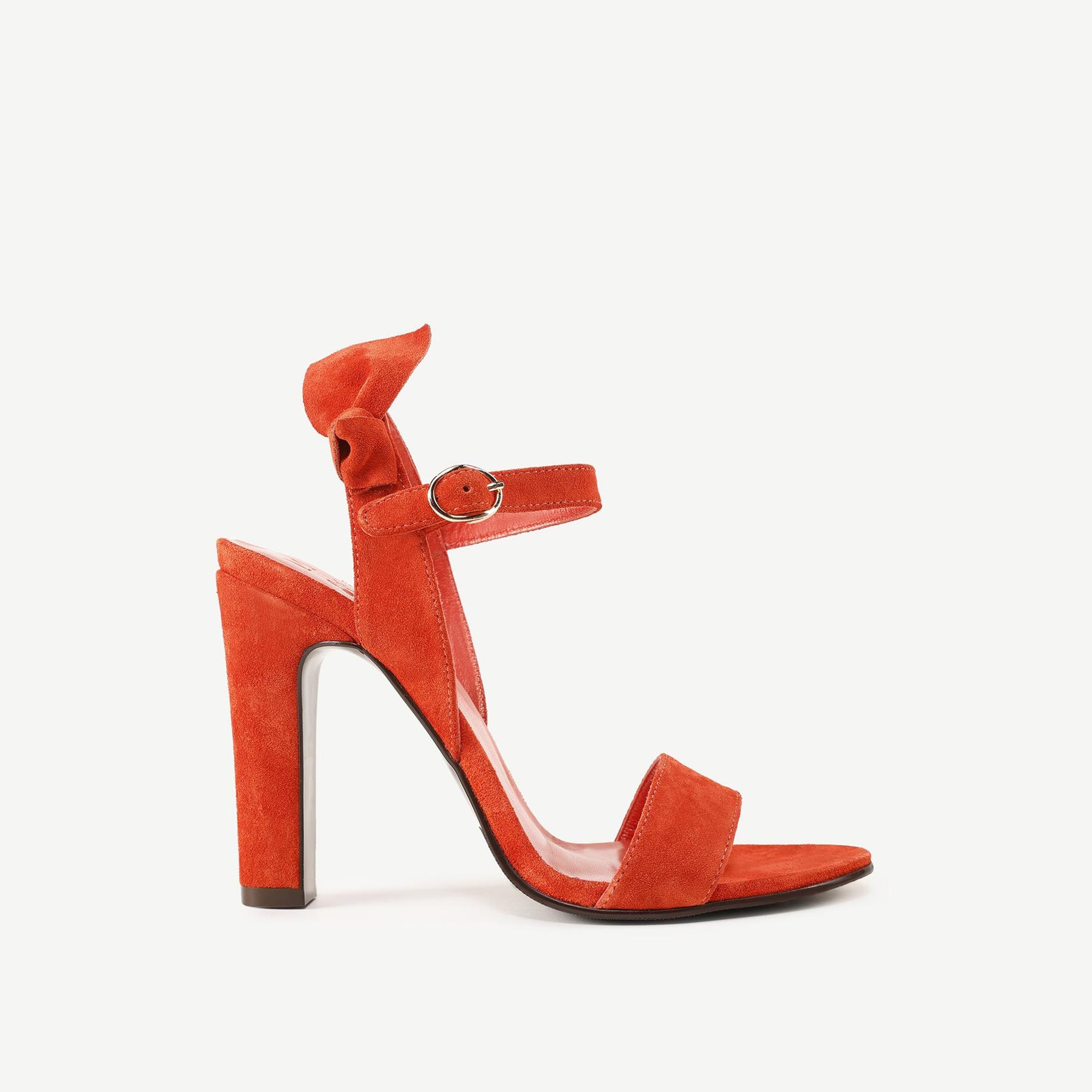 YARGICI Fiyonk Detaylı Deri Topuklu Ayakkabı