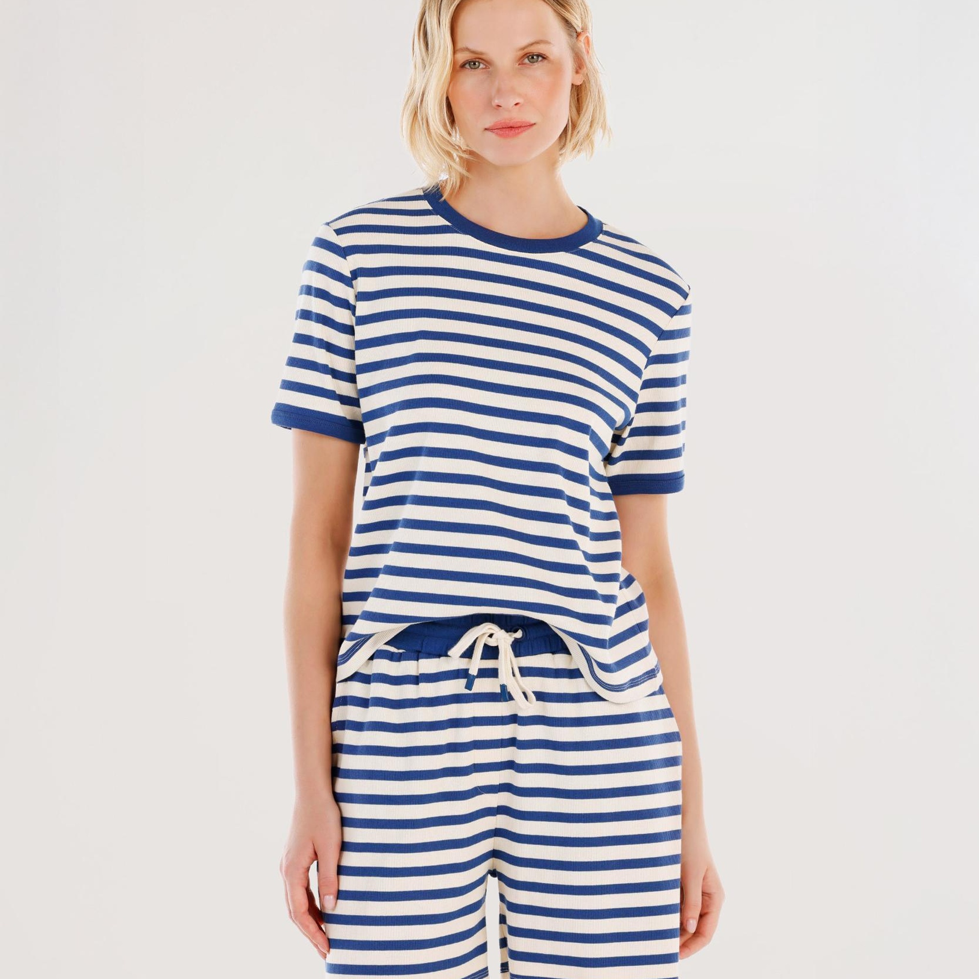 YARGICI Beli Lastikli Cepli Şort