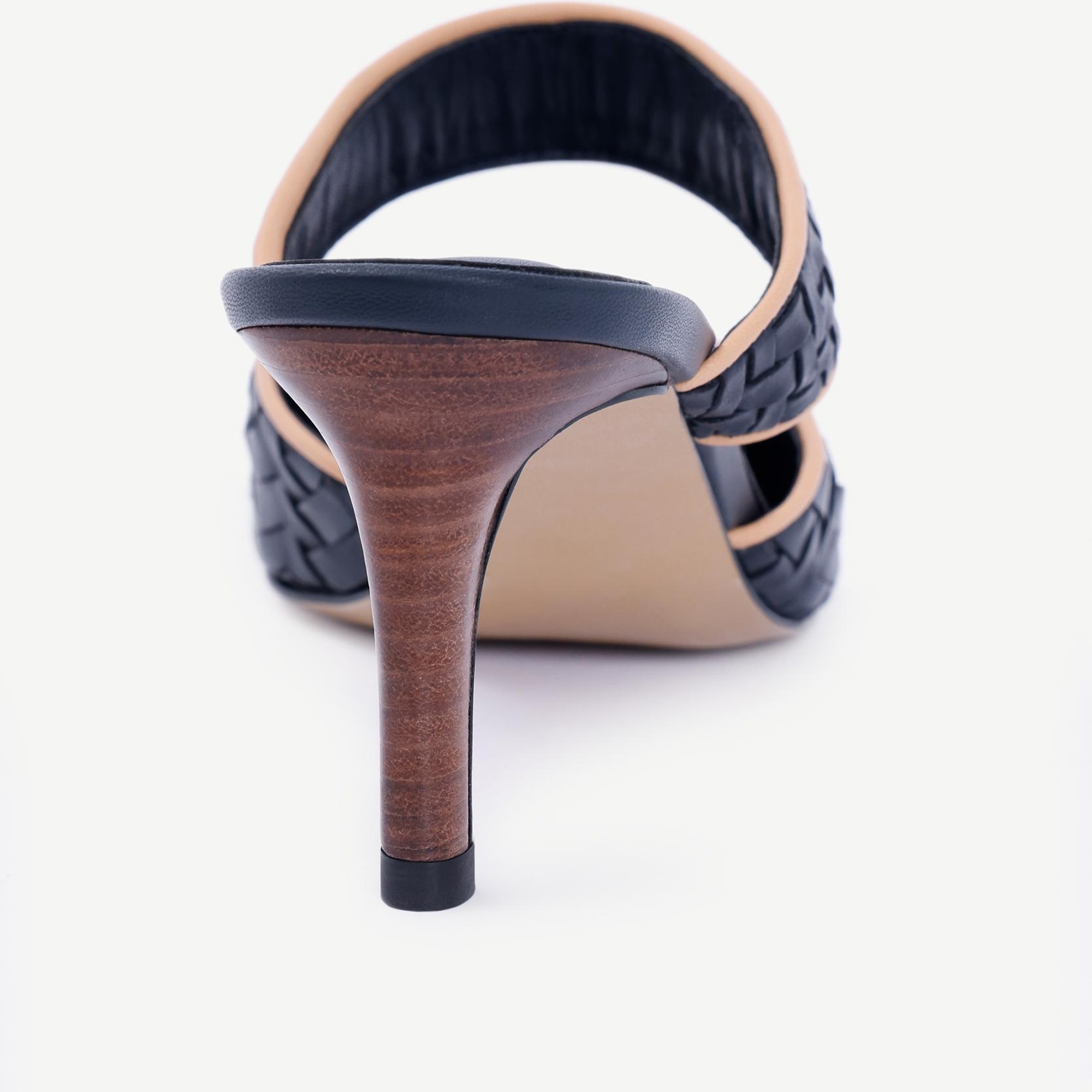 YARGICI Örgü Detaylı Deri Topuklu Terlik