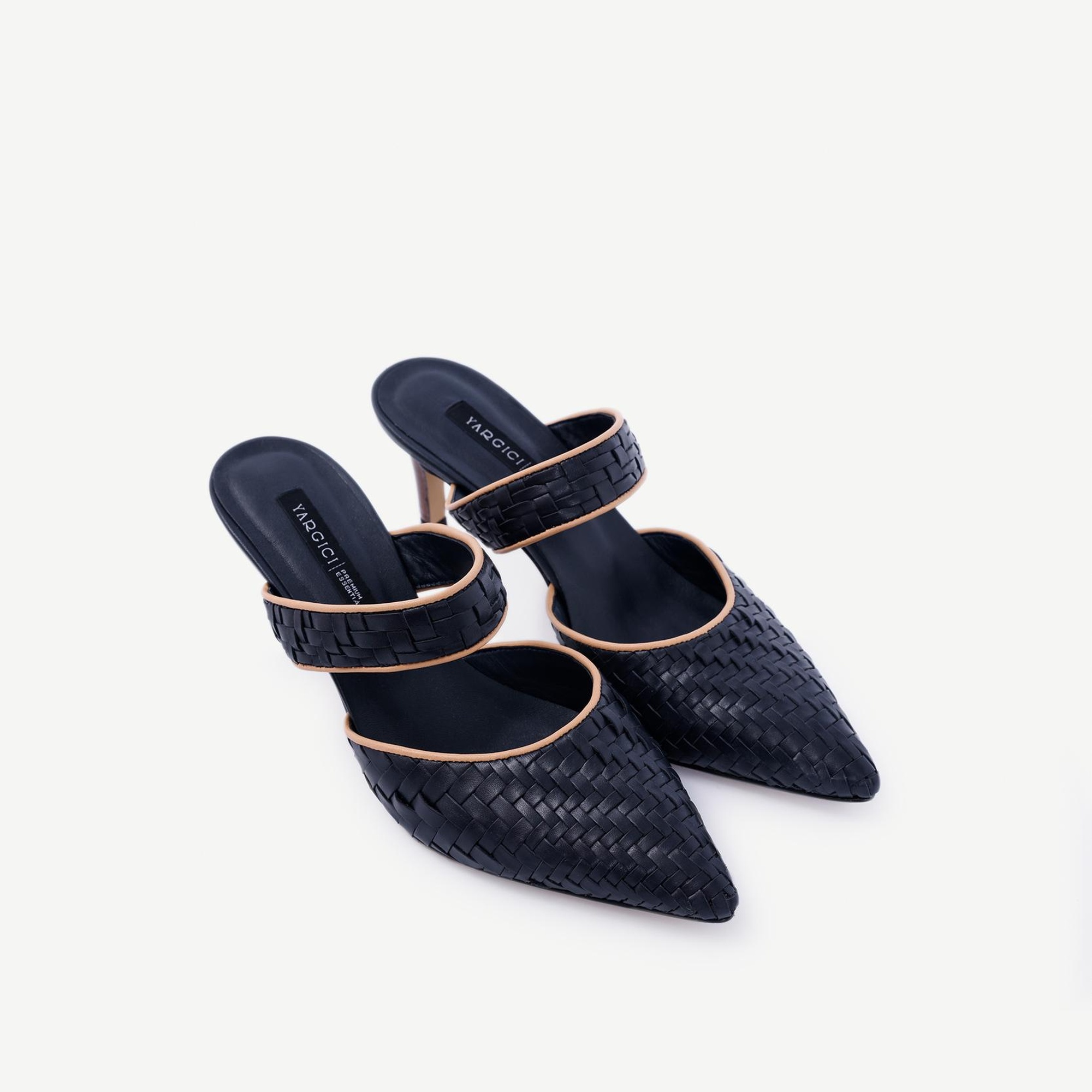 YARGICI Örgü Detaylı Deri Topuklu Terlik