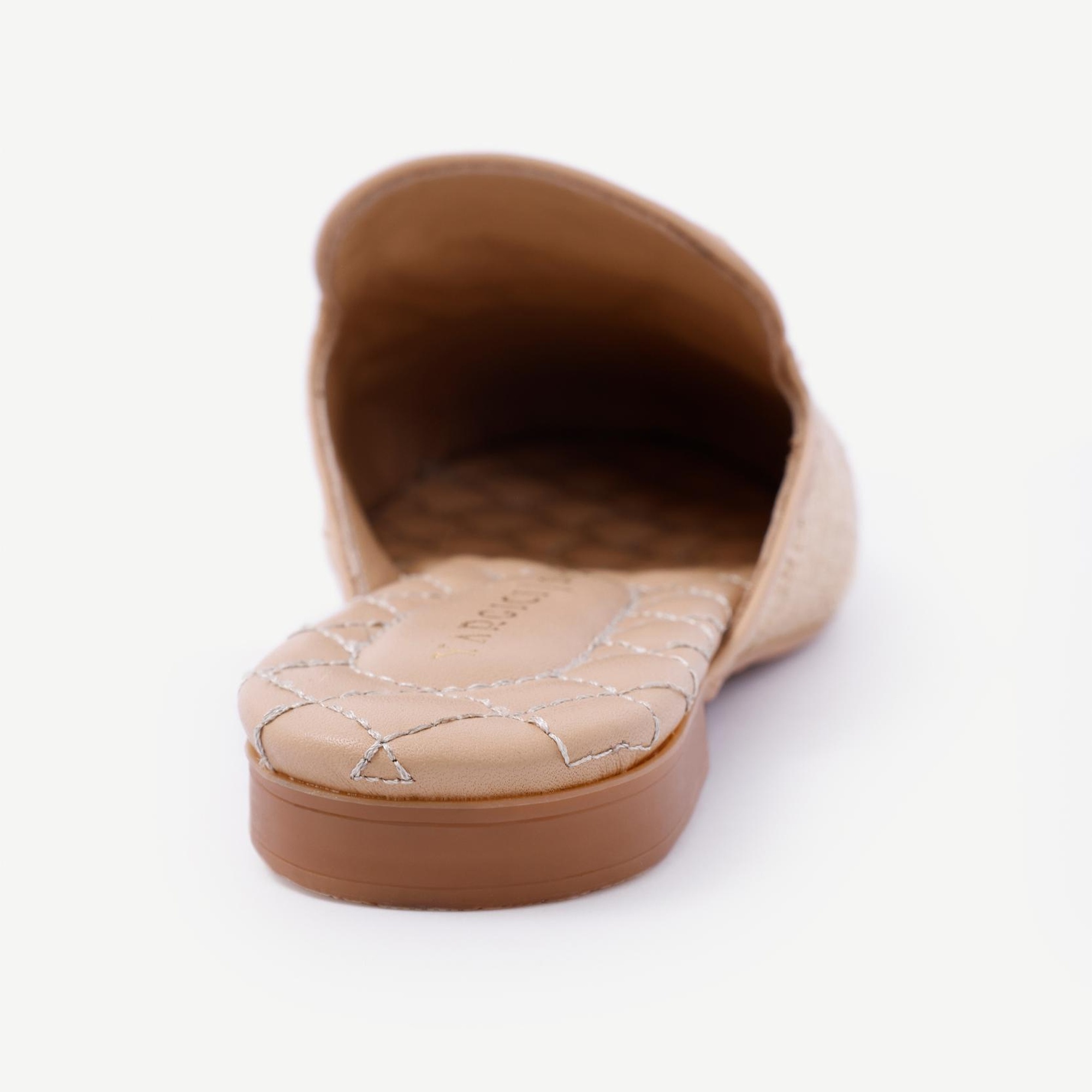 YARGICI Nakış Detaylı Önü Kapalı Terlik