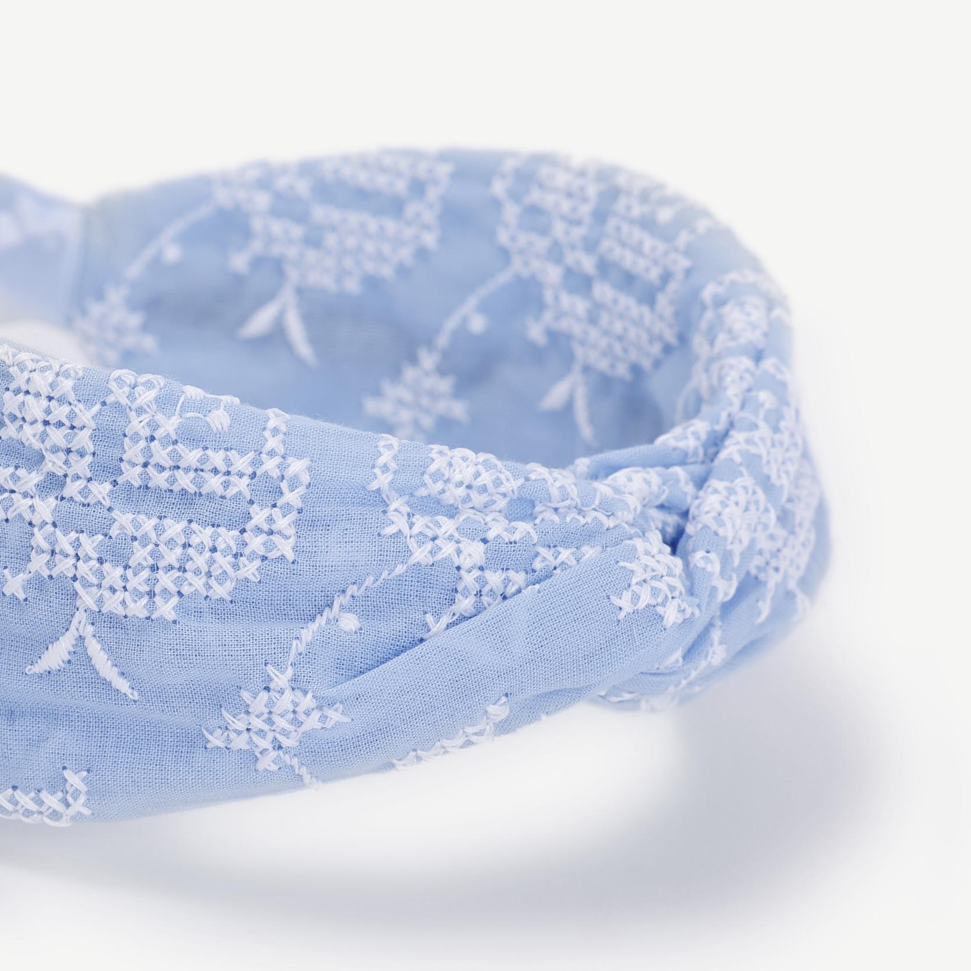 YARGICI Düğüm Detaylı Taç