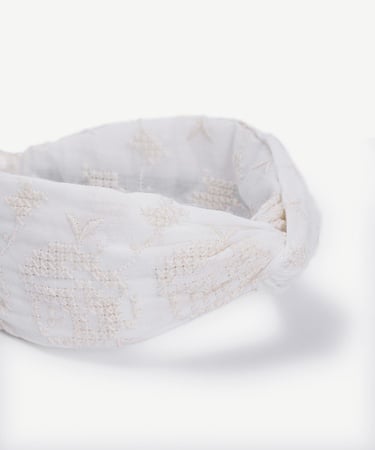  YARGICI Düğüm Detaylı Taç