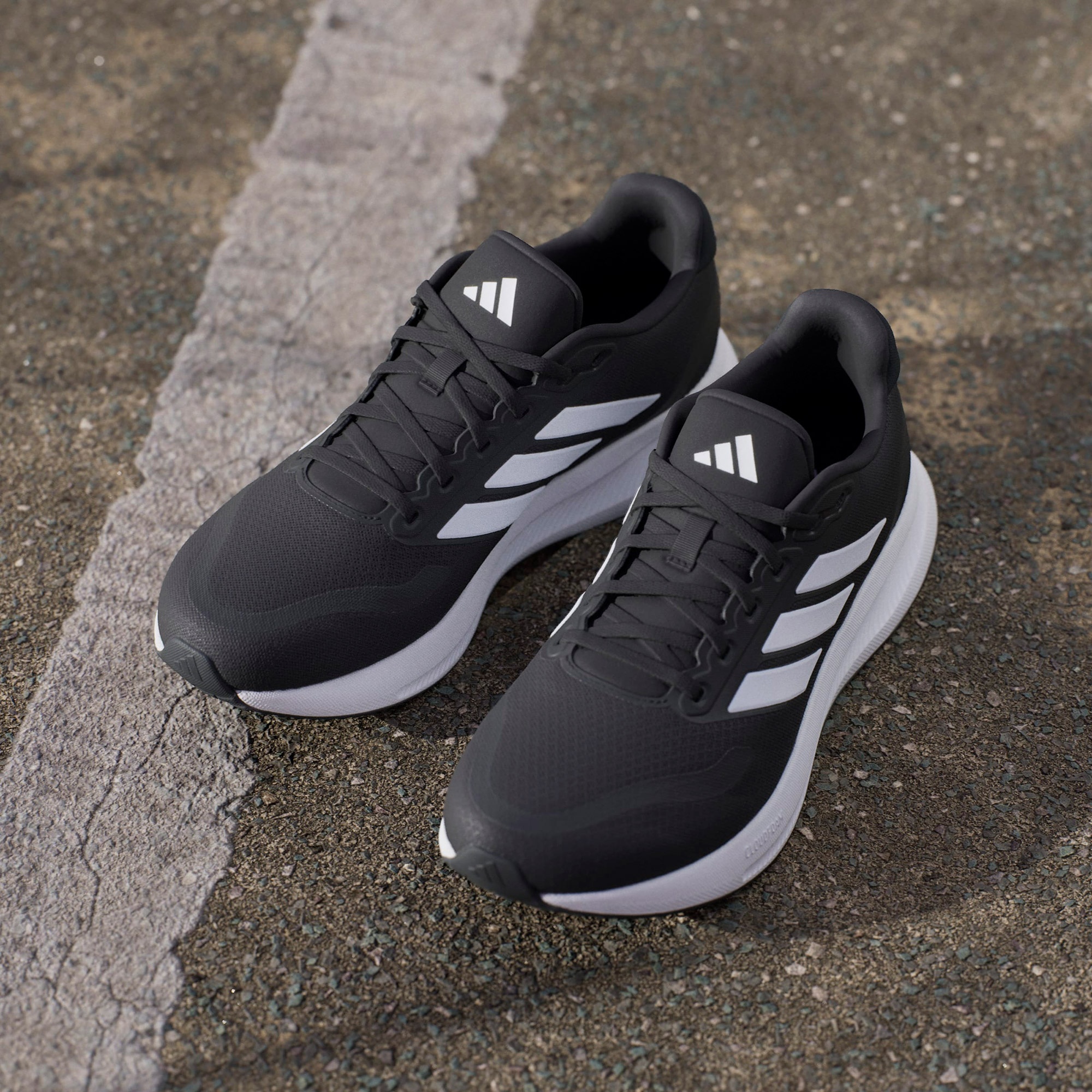 adidas Runfalcon 5 Erkek Siyah Koşu Ayakkabısı