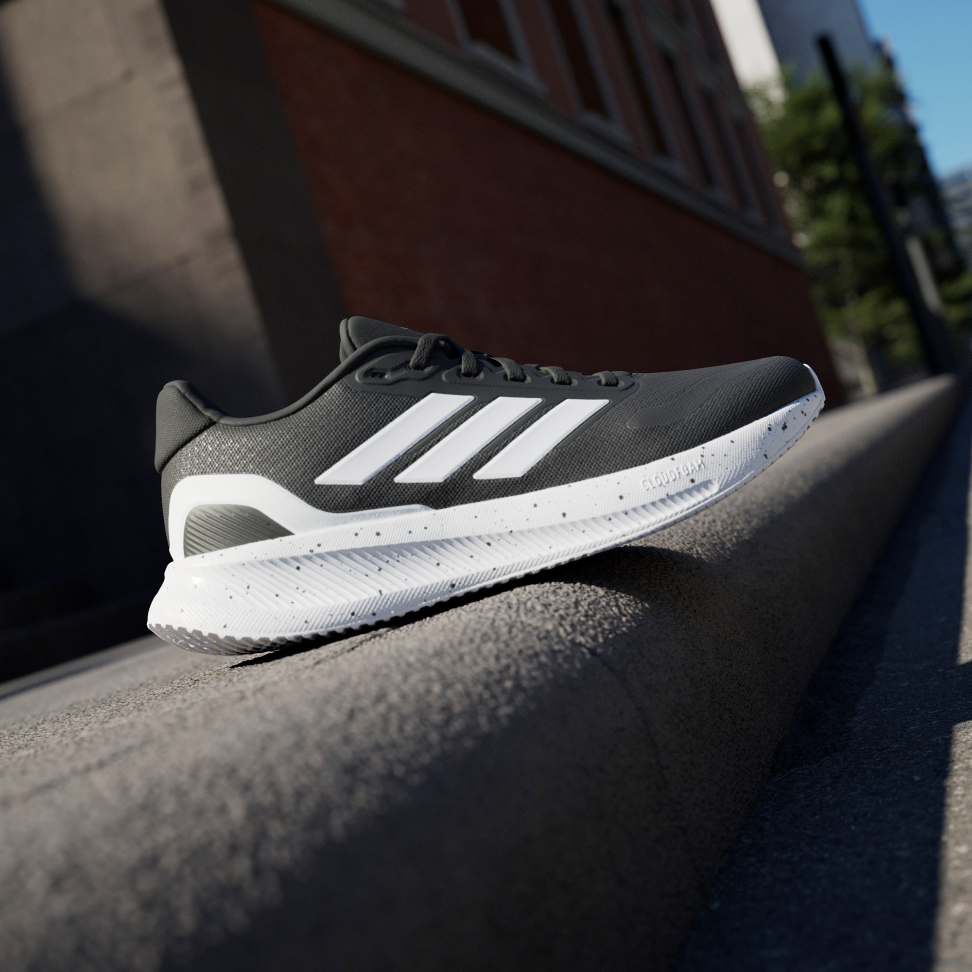 adidas Runfalcon 5 Kadın Siyah Koşu Ayakkabısı