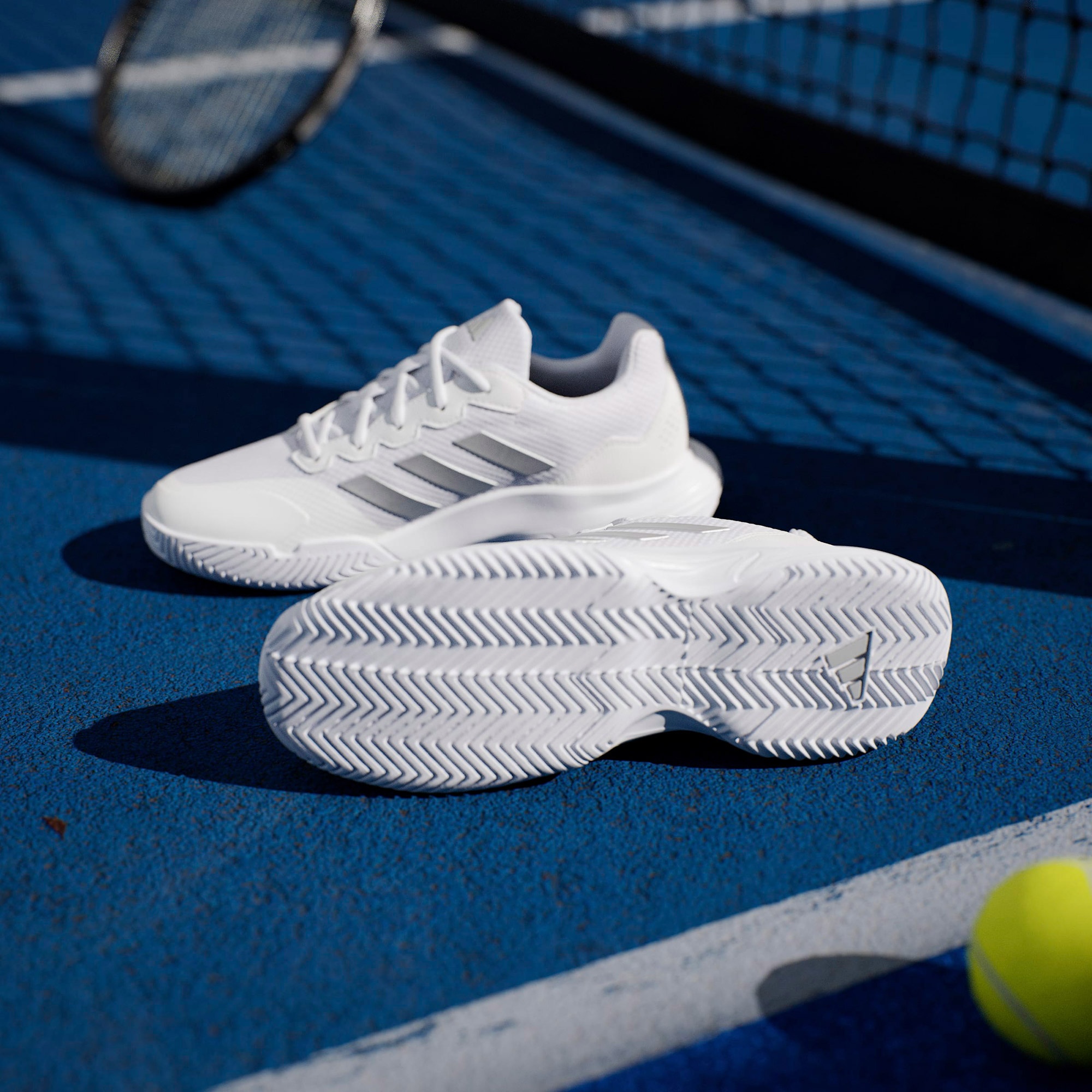 adidas Gamecourt 2.0 Kadın Beyaz Tenis Ayakkabısı