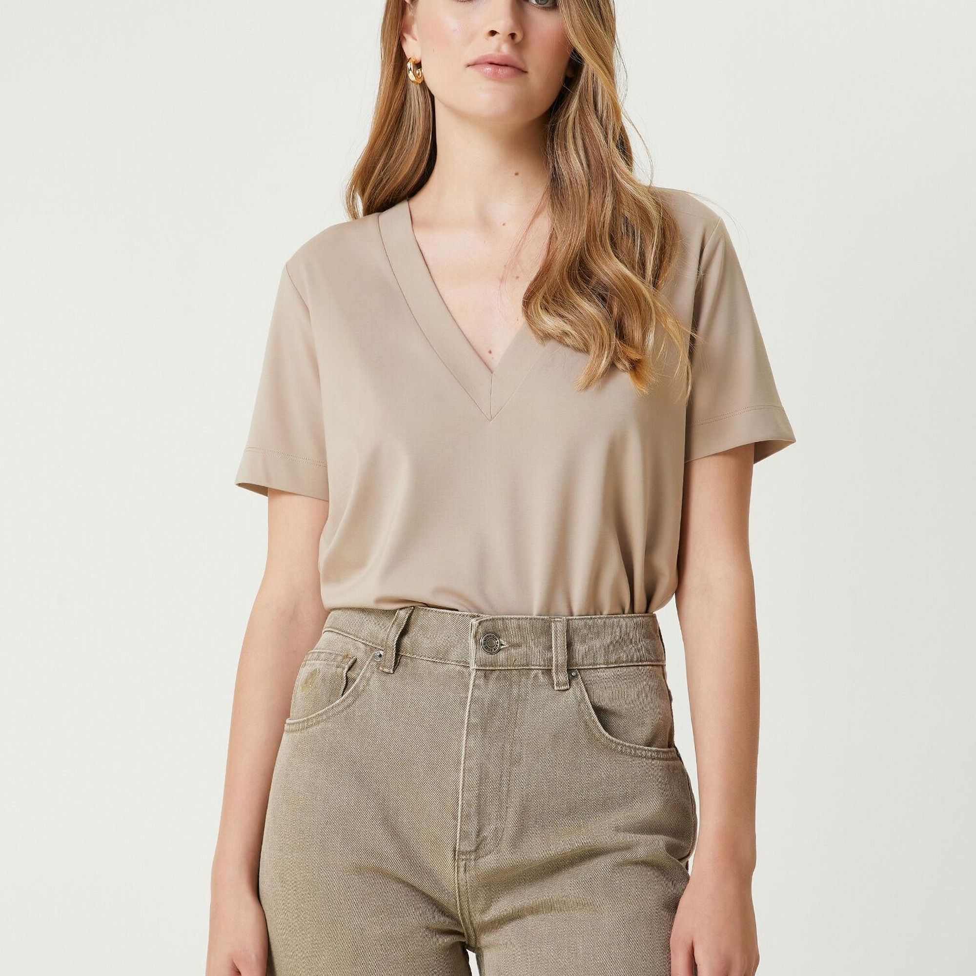 Beymen Club Kadın Bej V Yaka T-shirt