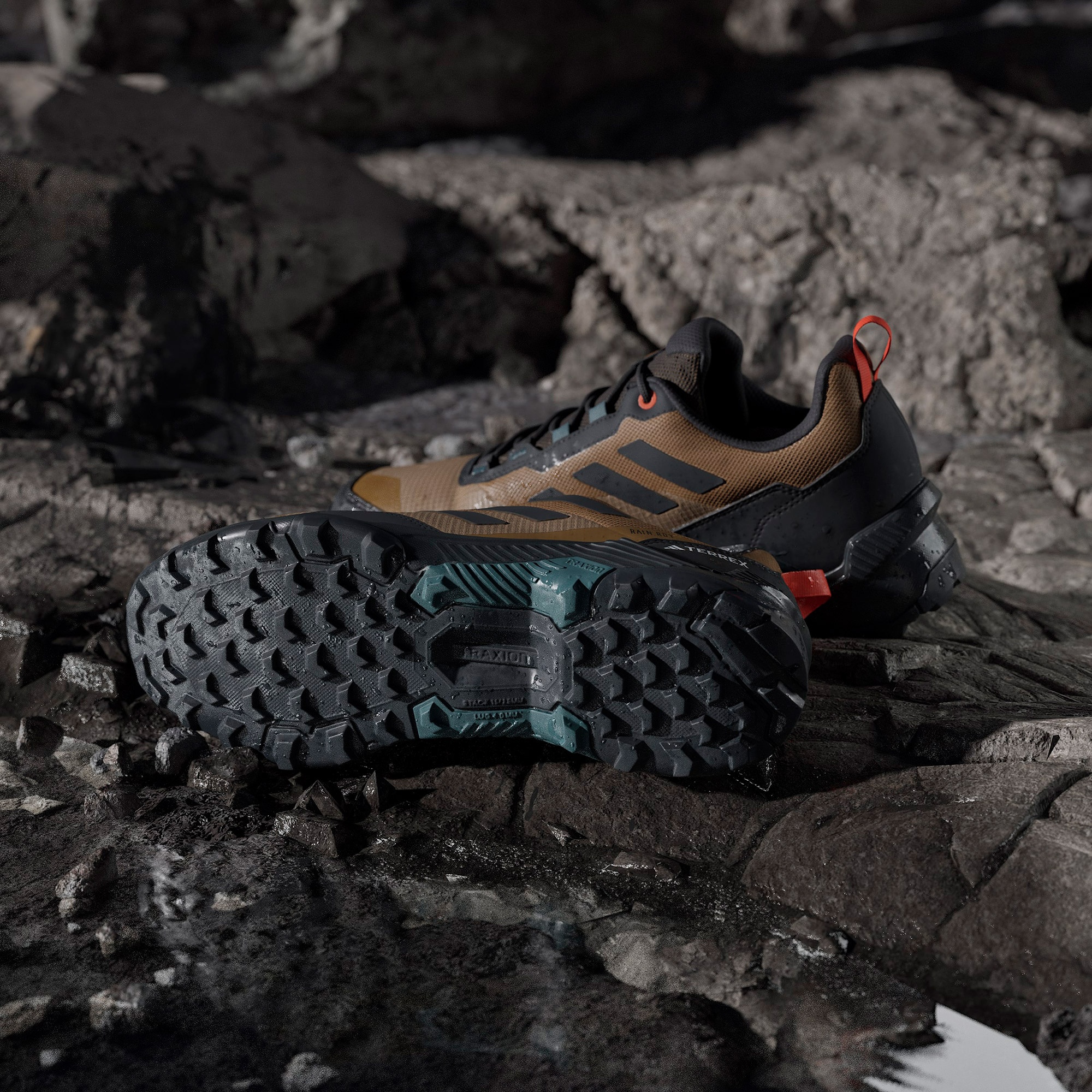 adidas Eastrail 2.0 Rain.Rdy Erkek Kahverengi Yürüyüş Ayakkabısı